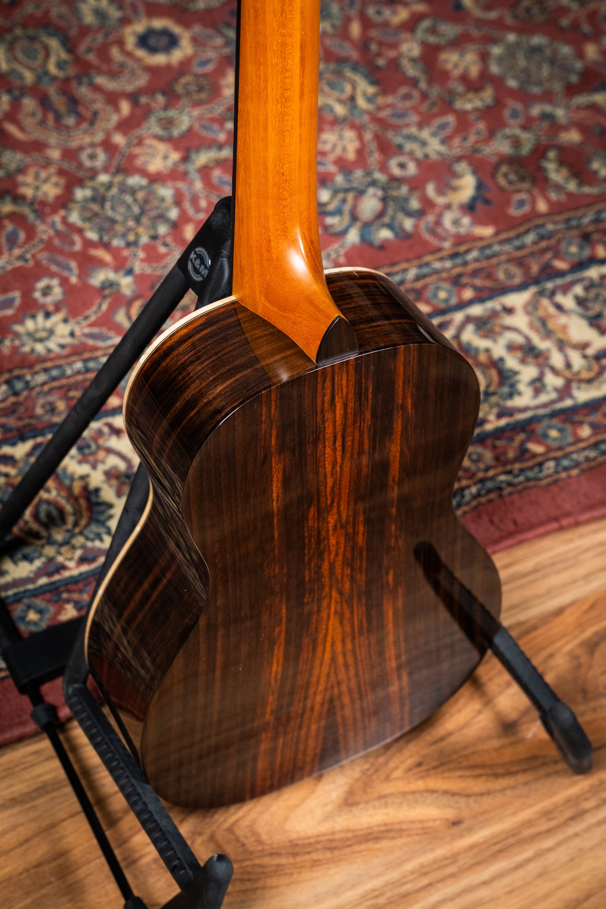 Pono RT Tenor Ukulele - Cedar Top / Rosewood