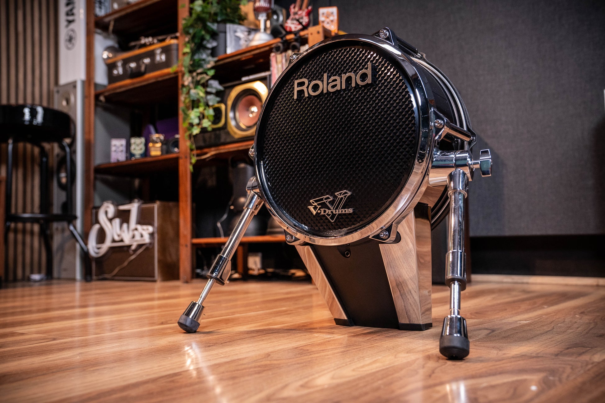 Roland KD140 14" Kick Drum Trigger Pad - Black Chrome - Pre-Owned
