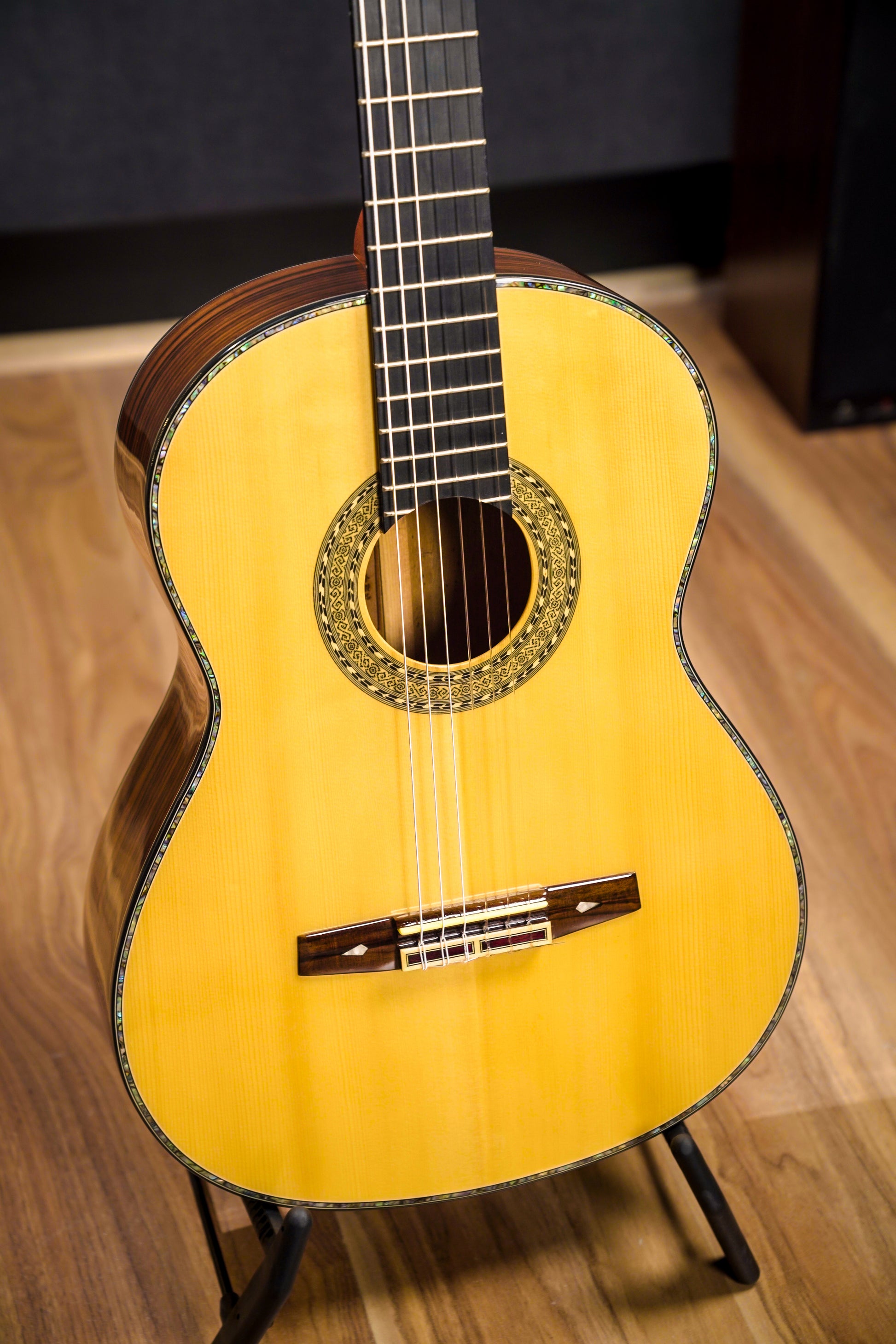 SeJong Korea Classical Guitar - Solid Spruce / Indian Rosewood - Pre-Owned