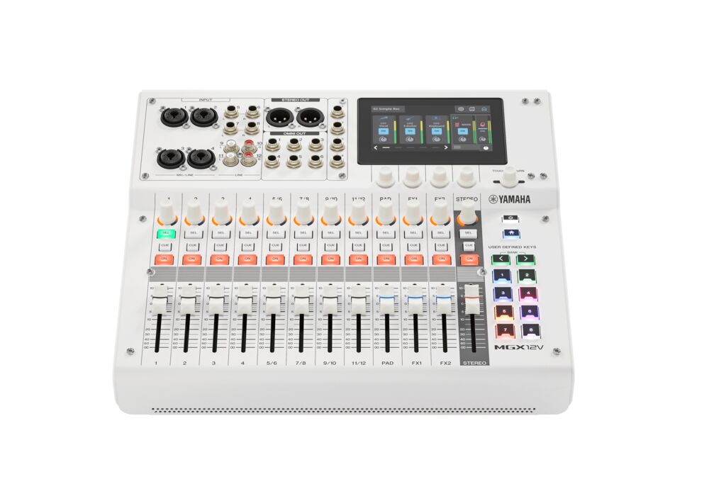 Yamaha MGX12V Digital Mixing Console w/ Video Interface – White