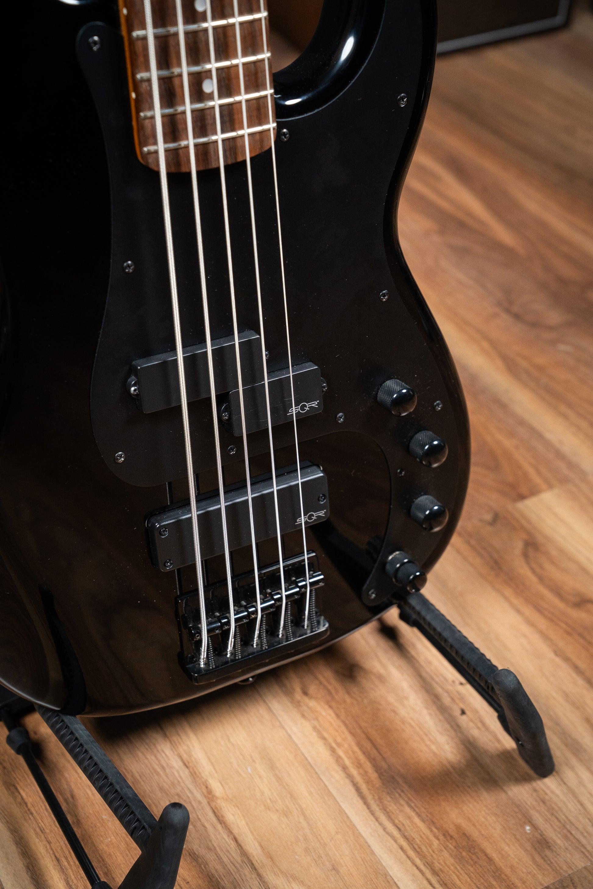 Squier Contemporary Active Precision Bass PH V - Pre-Owned