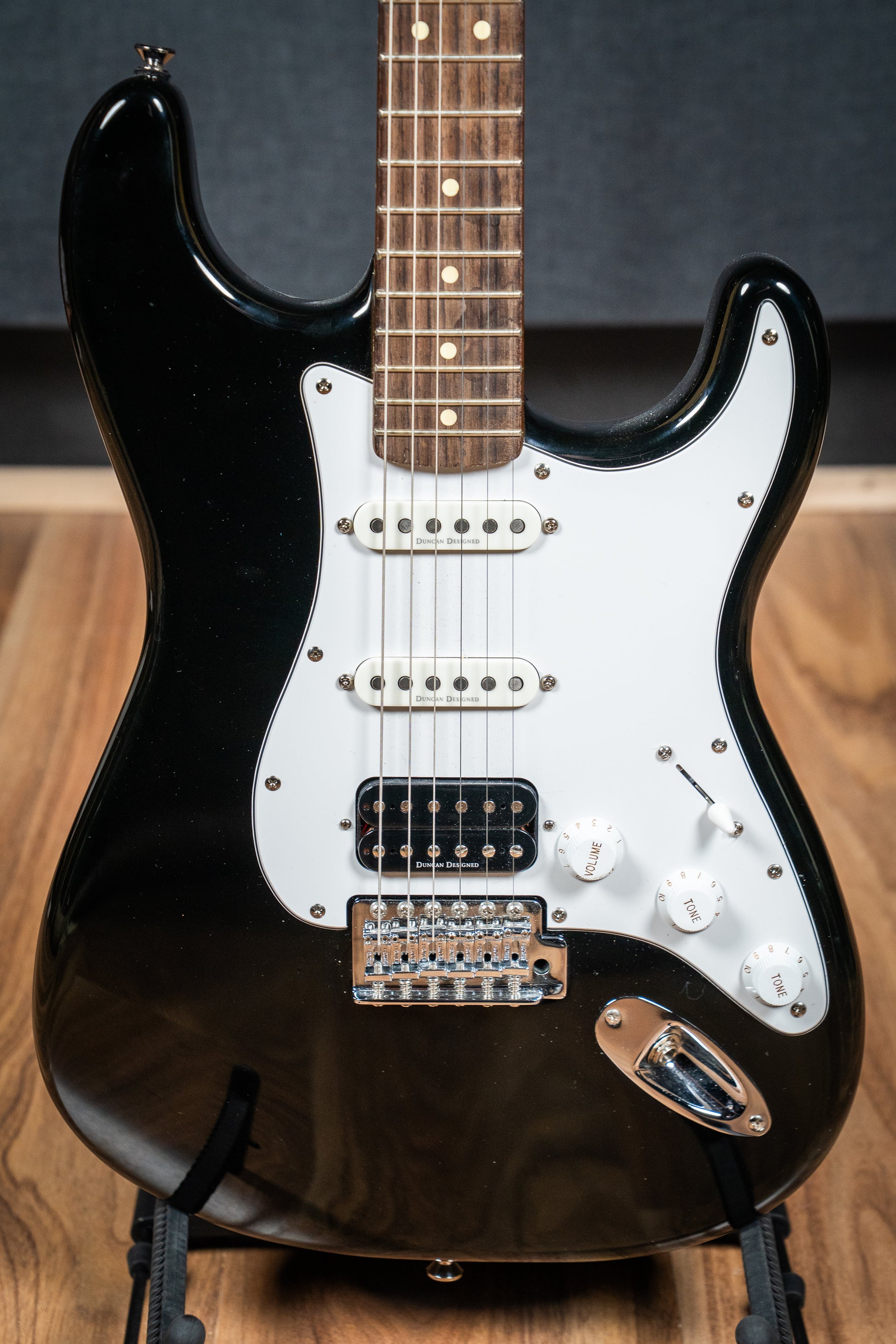 Squier Vintage Modified Strat HSS w/UXL Case - Pre-Owned