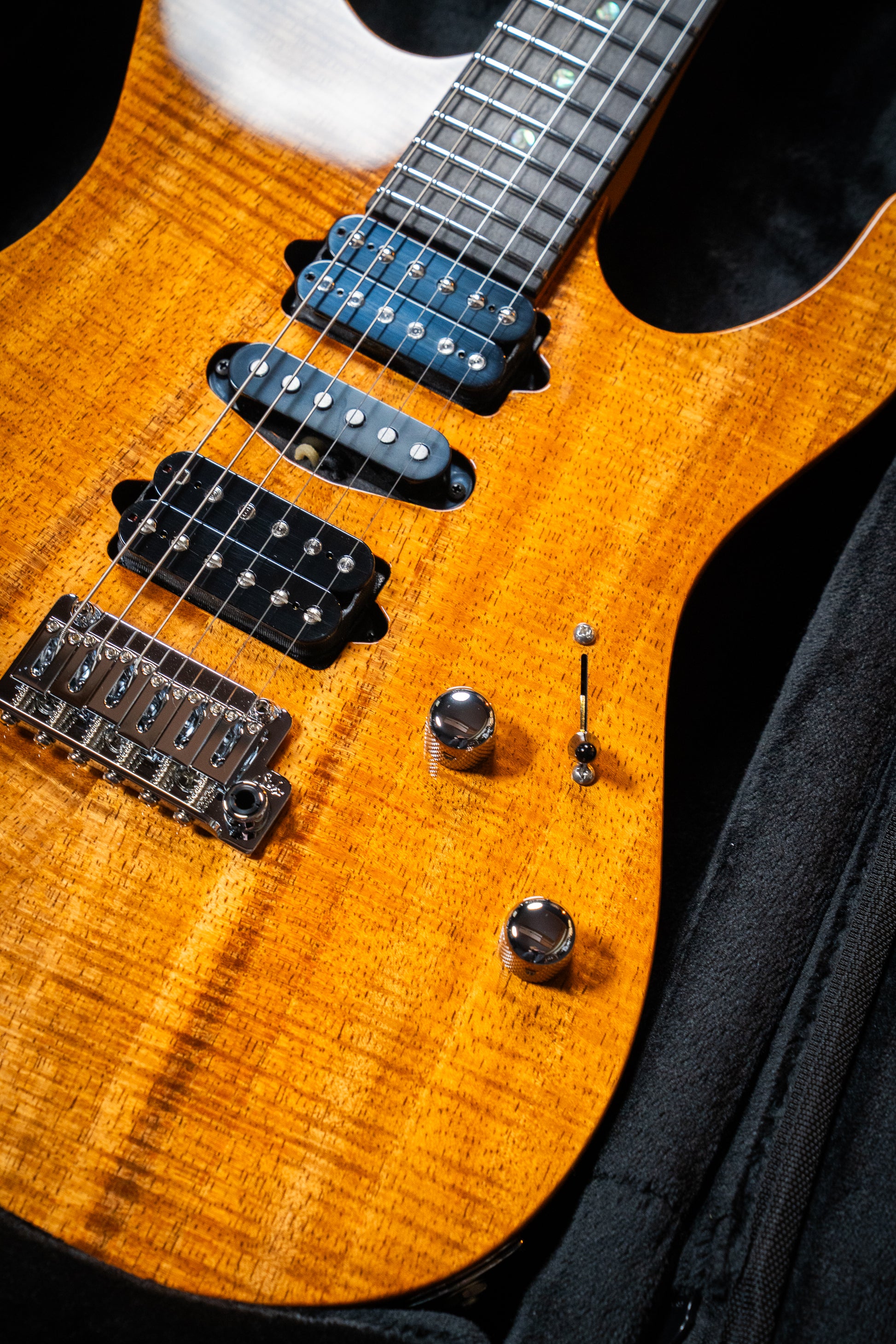 Suhr Custom Modern HSH - Mahogany / Figured Koa Top - Natural (#87557)