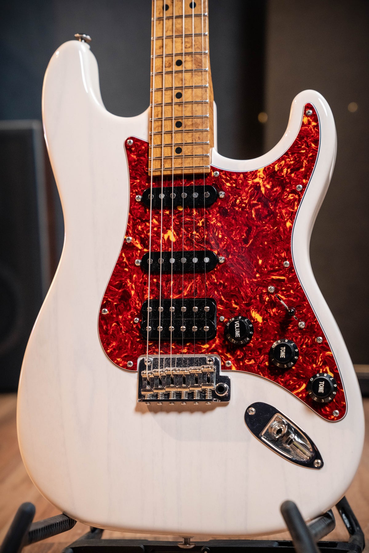 Suhr Classic S Paulownia w/Case - Trans White - Pre-Owned (As New)