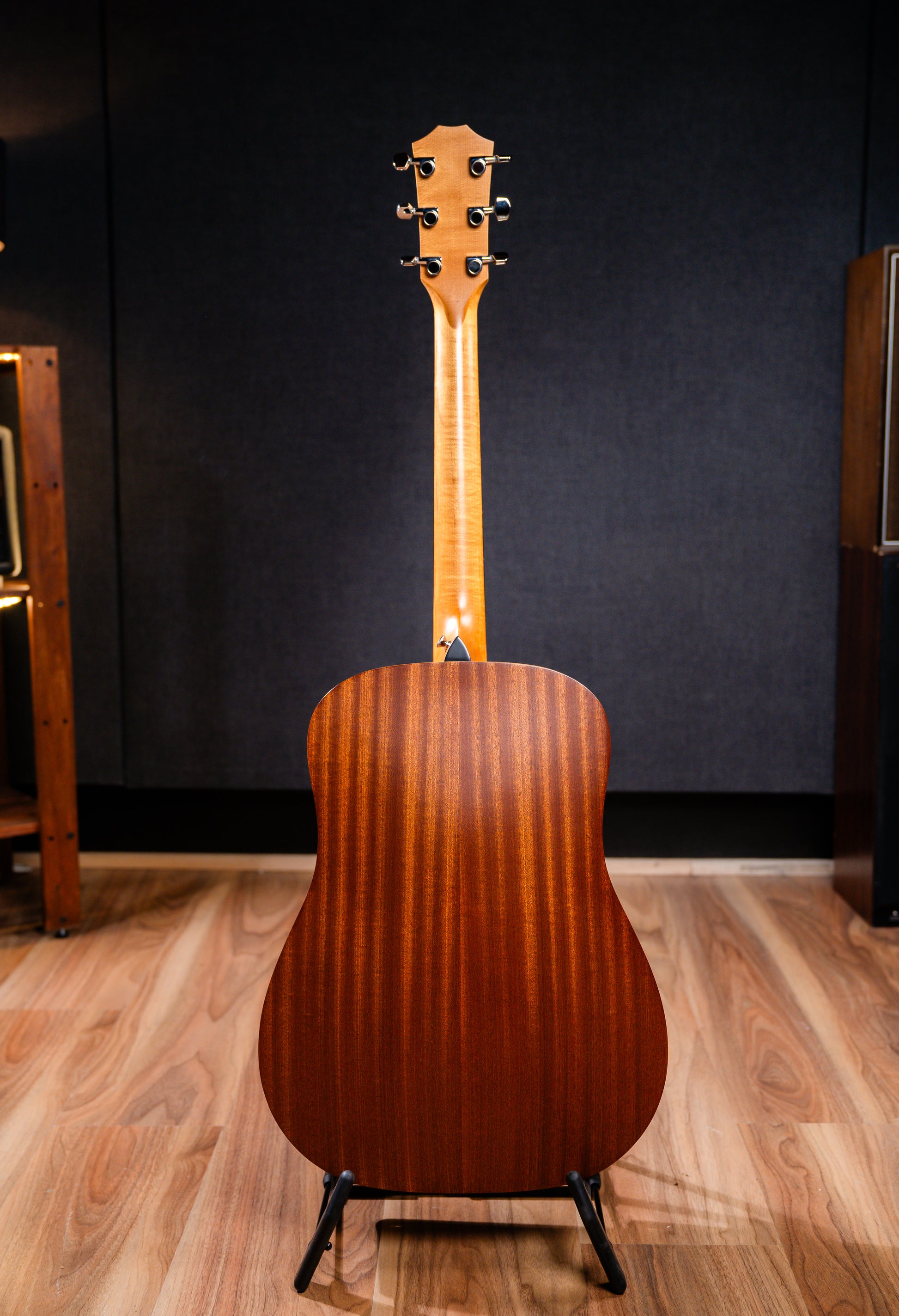 Taylor Academy 10 w/Bag - Pre-Owned