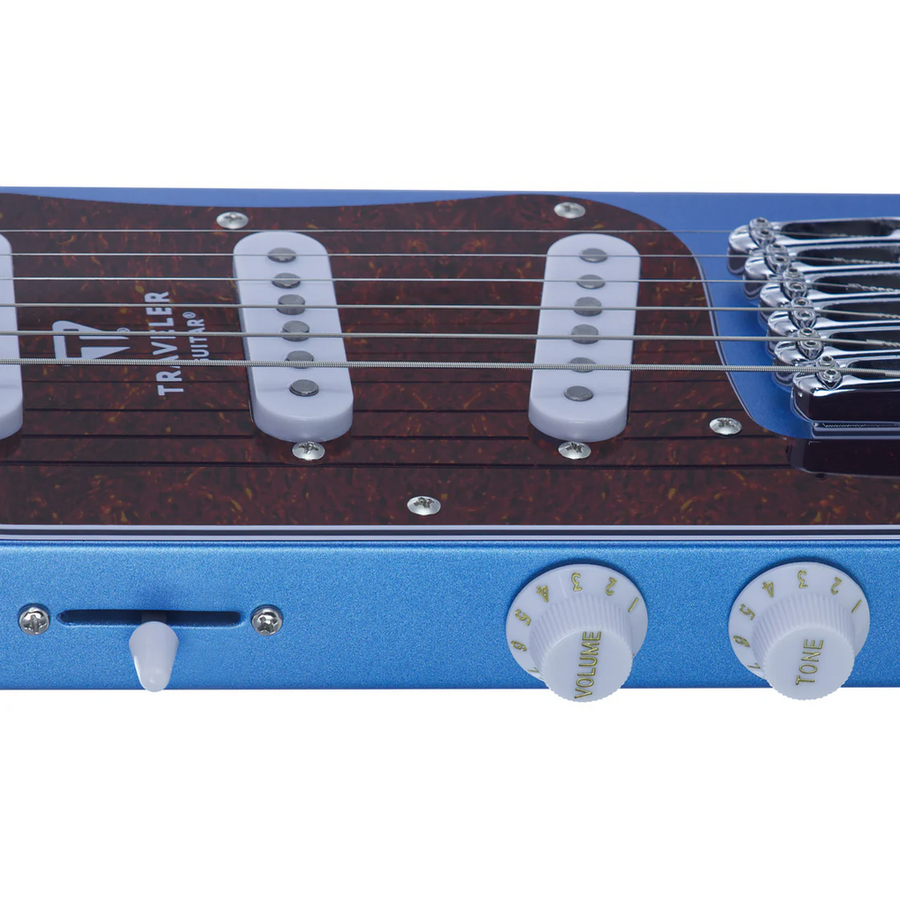 Traveler Guitar Ultra-Light Electric Deluxe - Satin Met Blue