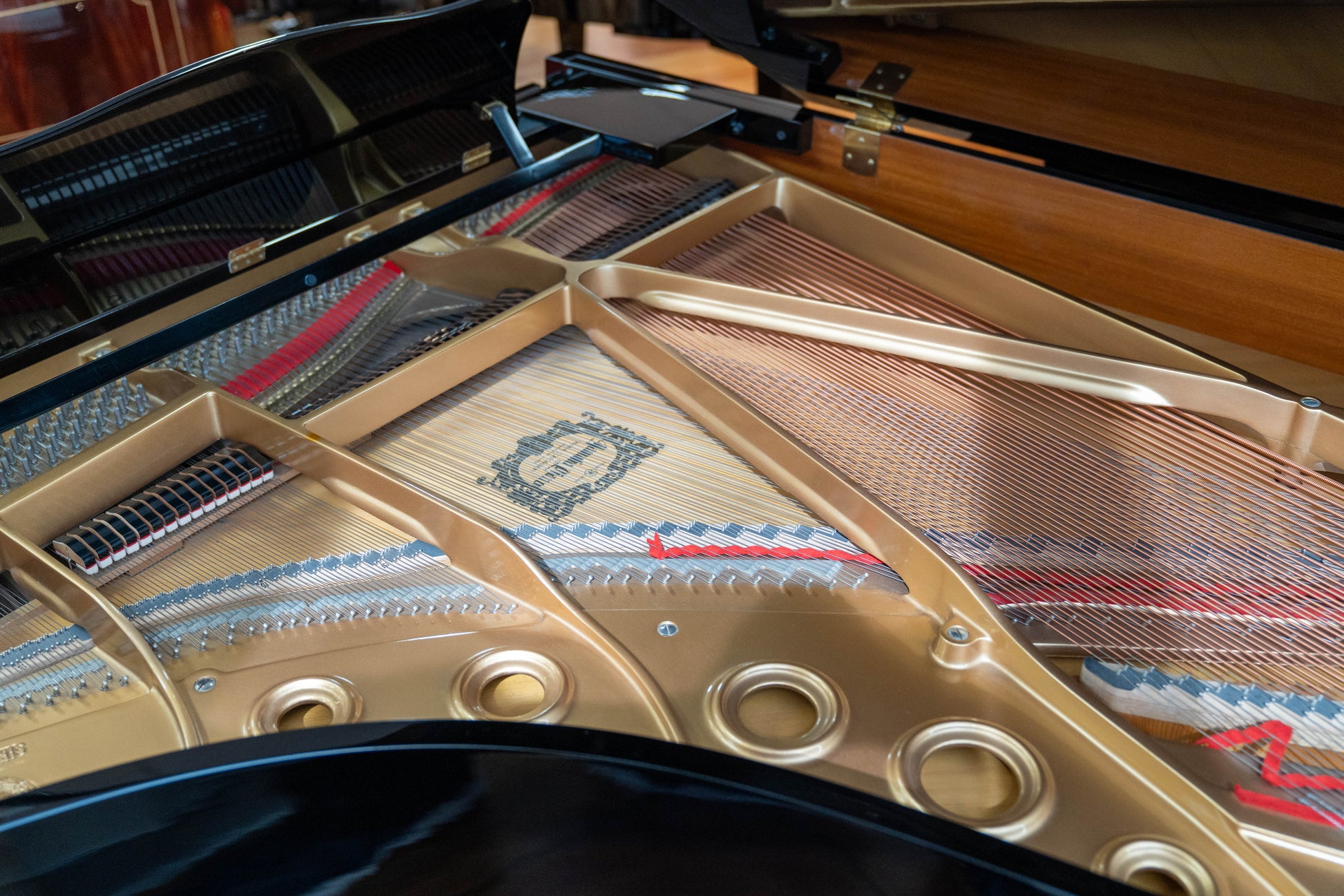 Yamaha C5 Grand Piano with Bench - Polished Ebony - Pre-owned