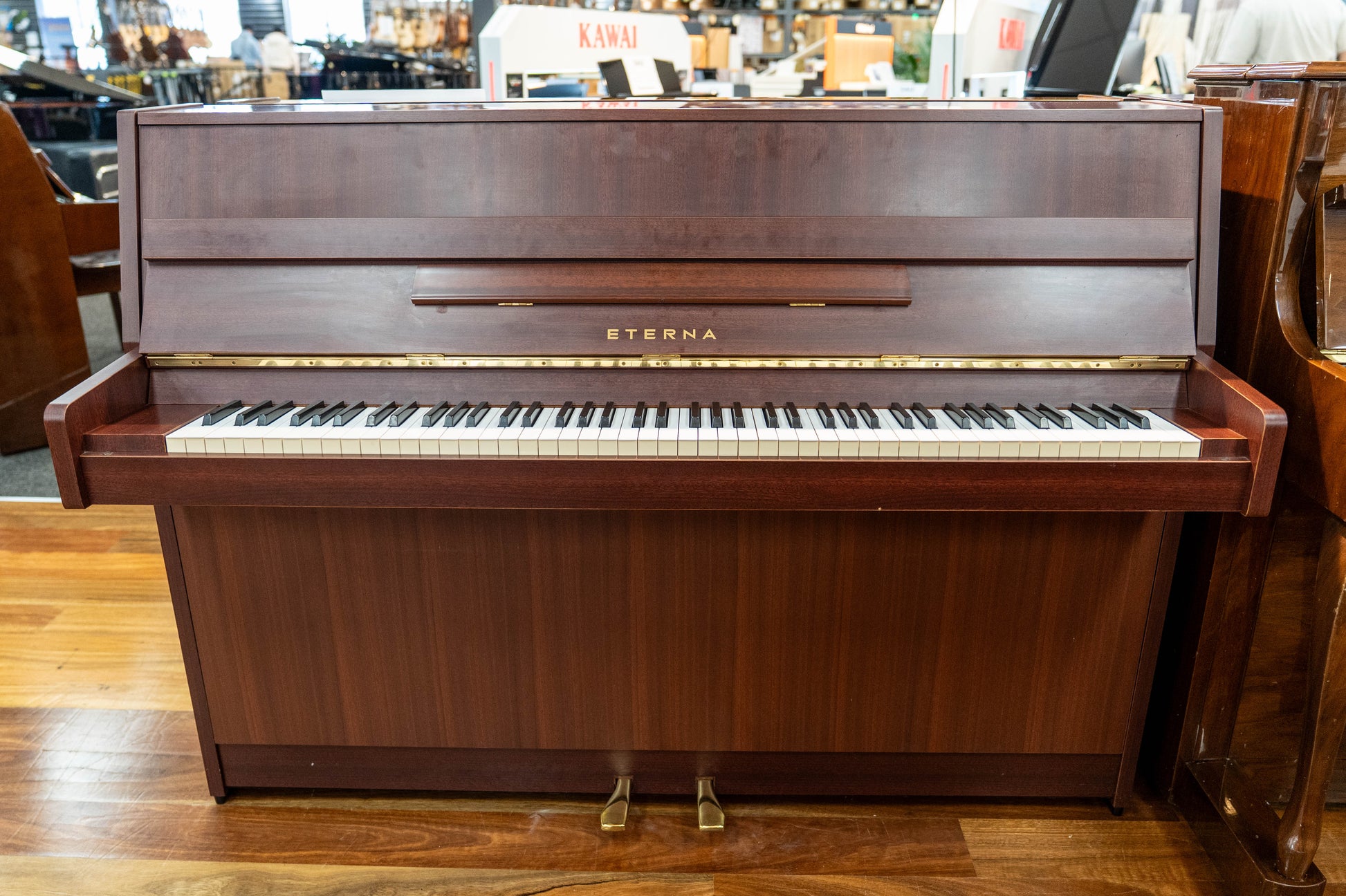 Yamaha Eterna 108cm Upright Piano – Satin Mahogany
