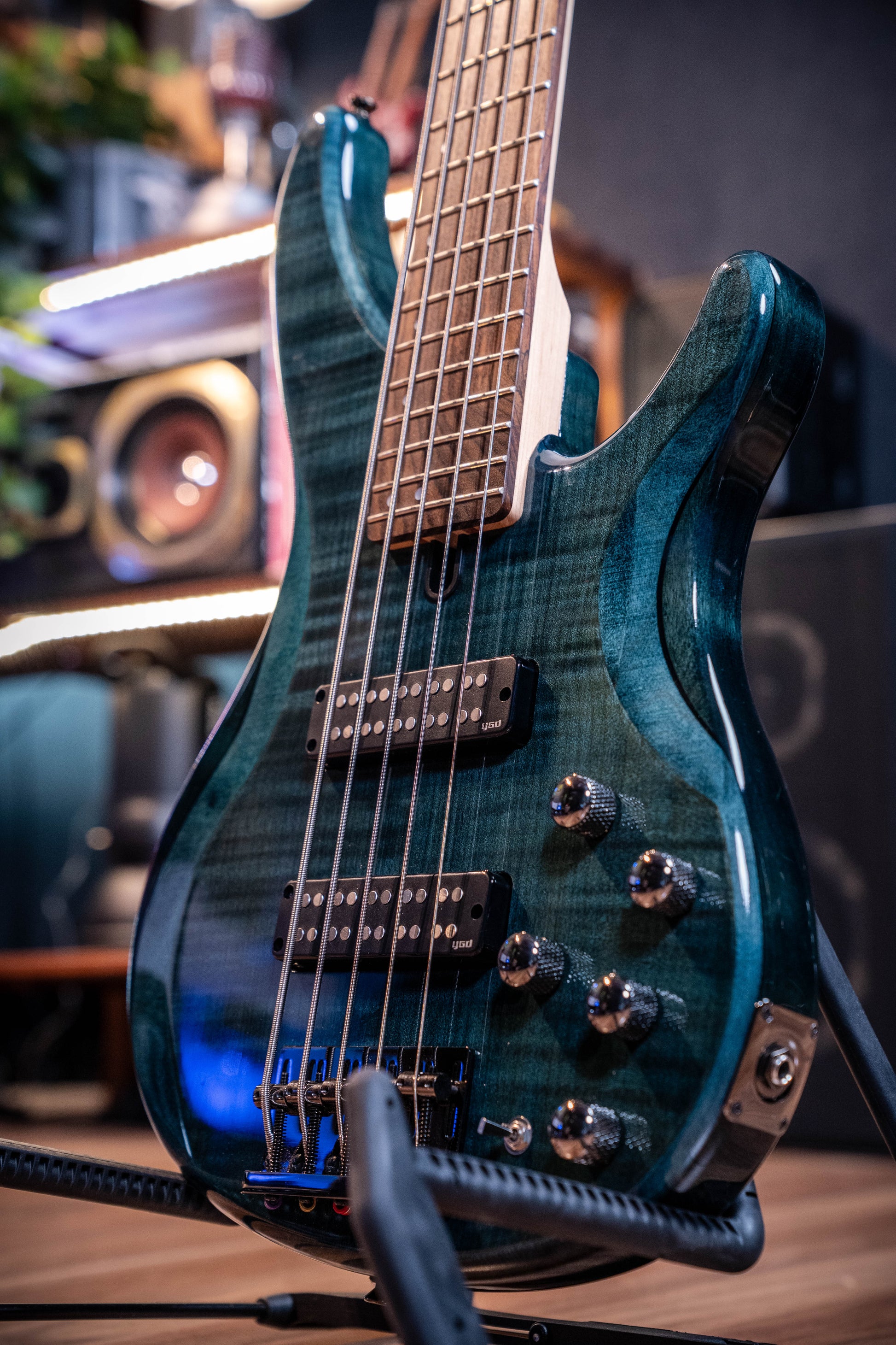 Yamaha TRBX605FM 5-String Bass - Indigo Blue - Pre-Owned