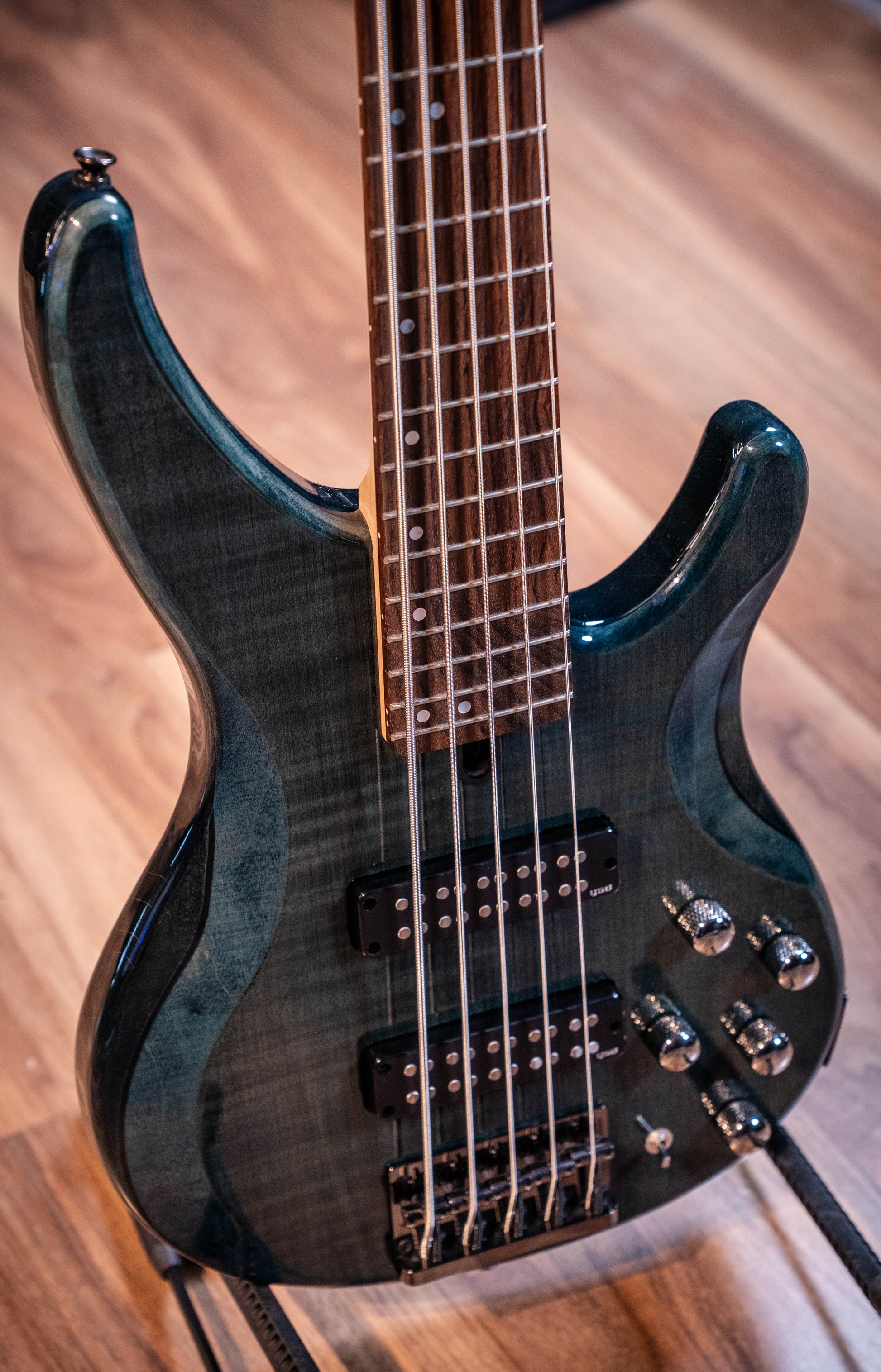 Yamaha TRBX605FM 5-String Bass - Indigo Blue - Pre-Owned