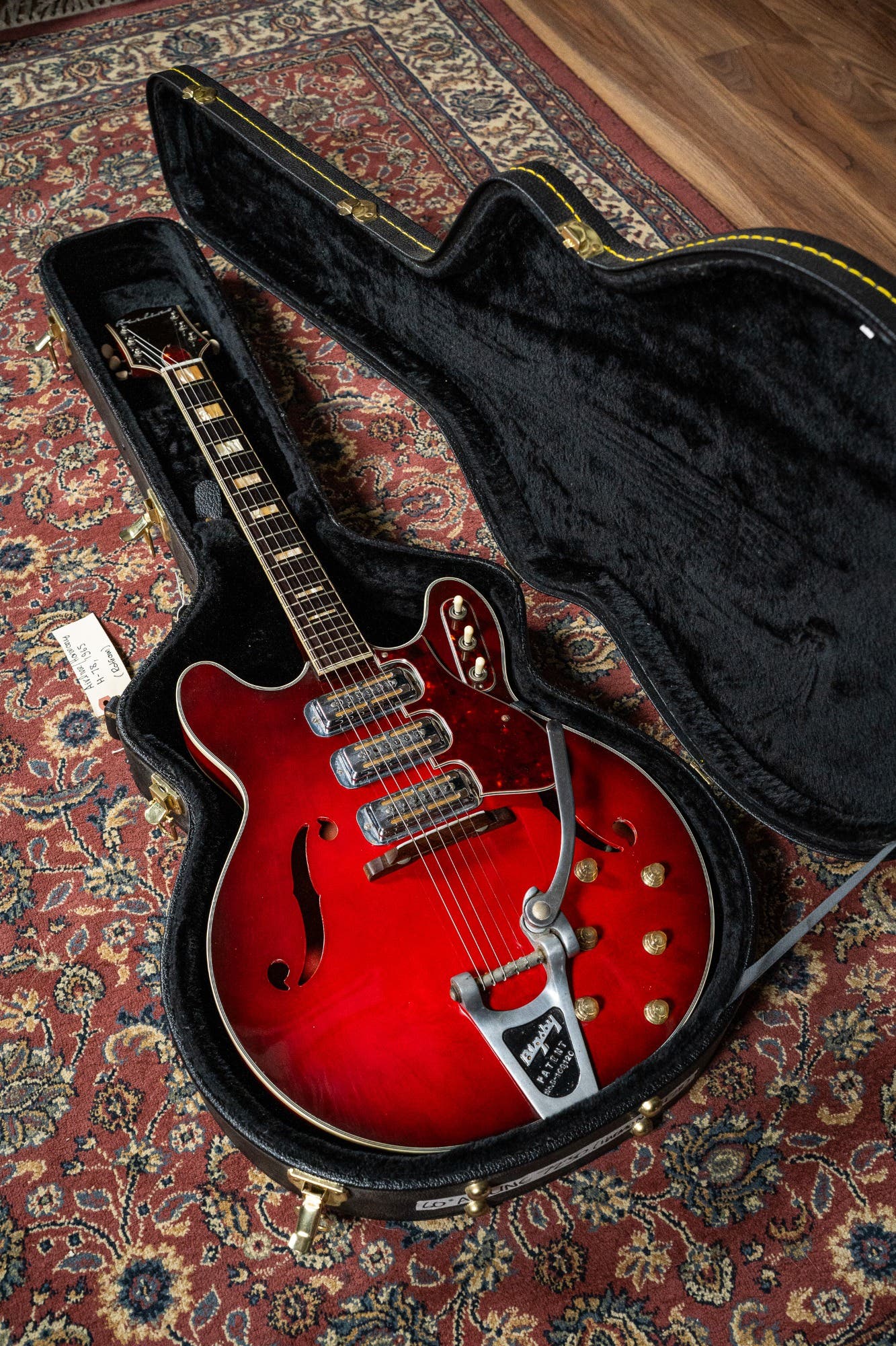 60’s Airline 7230 (Harmony H78) 3x Argyle Gold Foil Pickups & Hard Case - Pre Owned