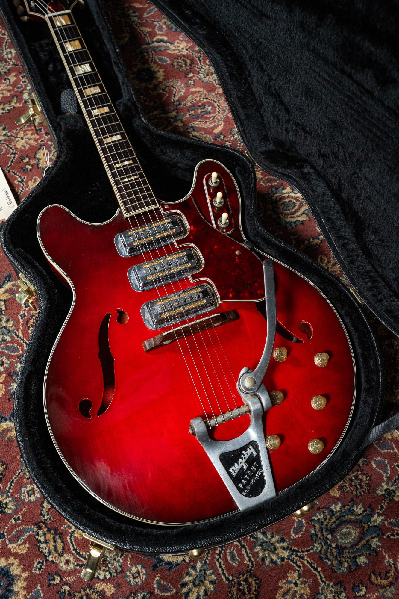 60’s Airline 7230 (Harmony H78) 3x Argyle Gold Foil Pickups & Hard Case - Pre Owned