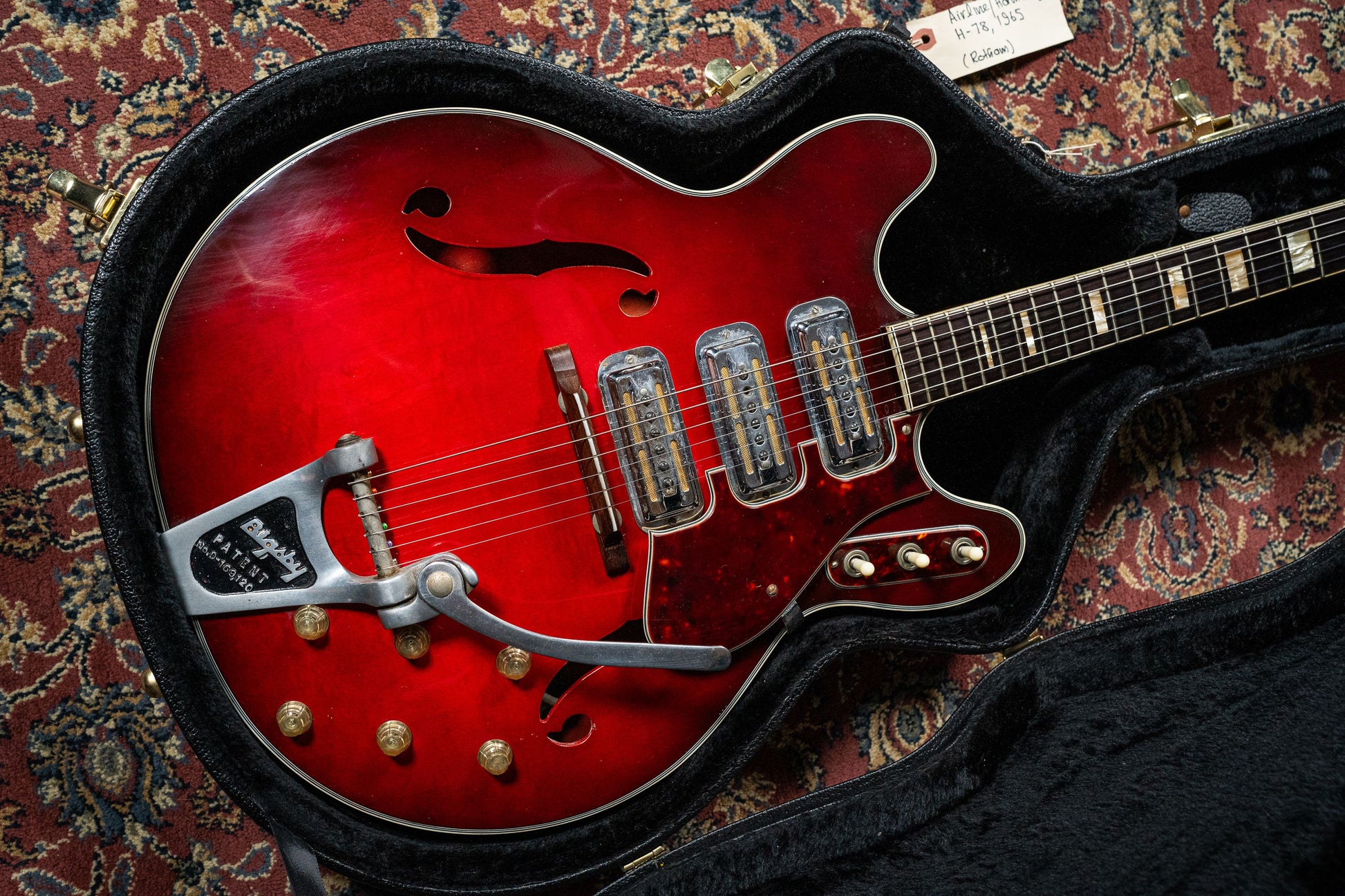 60’s Airline 7230 (Harmony H78) 3x Argyle Gold Foil Pickups & Hard Case - Pre Owned