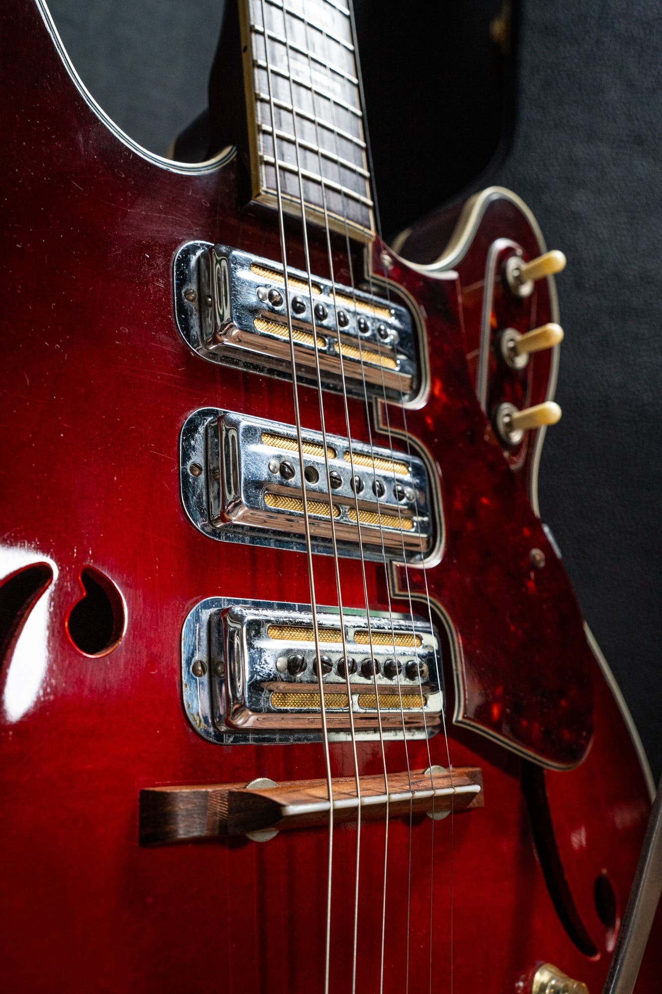 60’s Airline 7230 (Harmony H78) 3x Argyle Gold Foil Pickups & Hard Case - Pre Owned