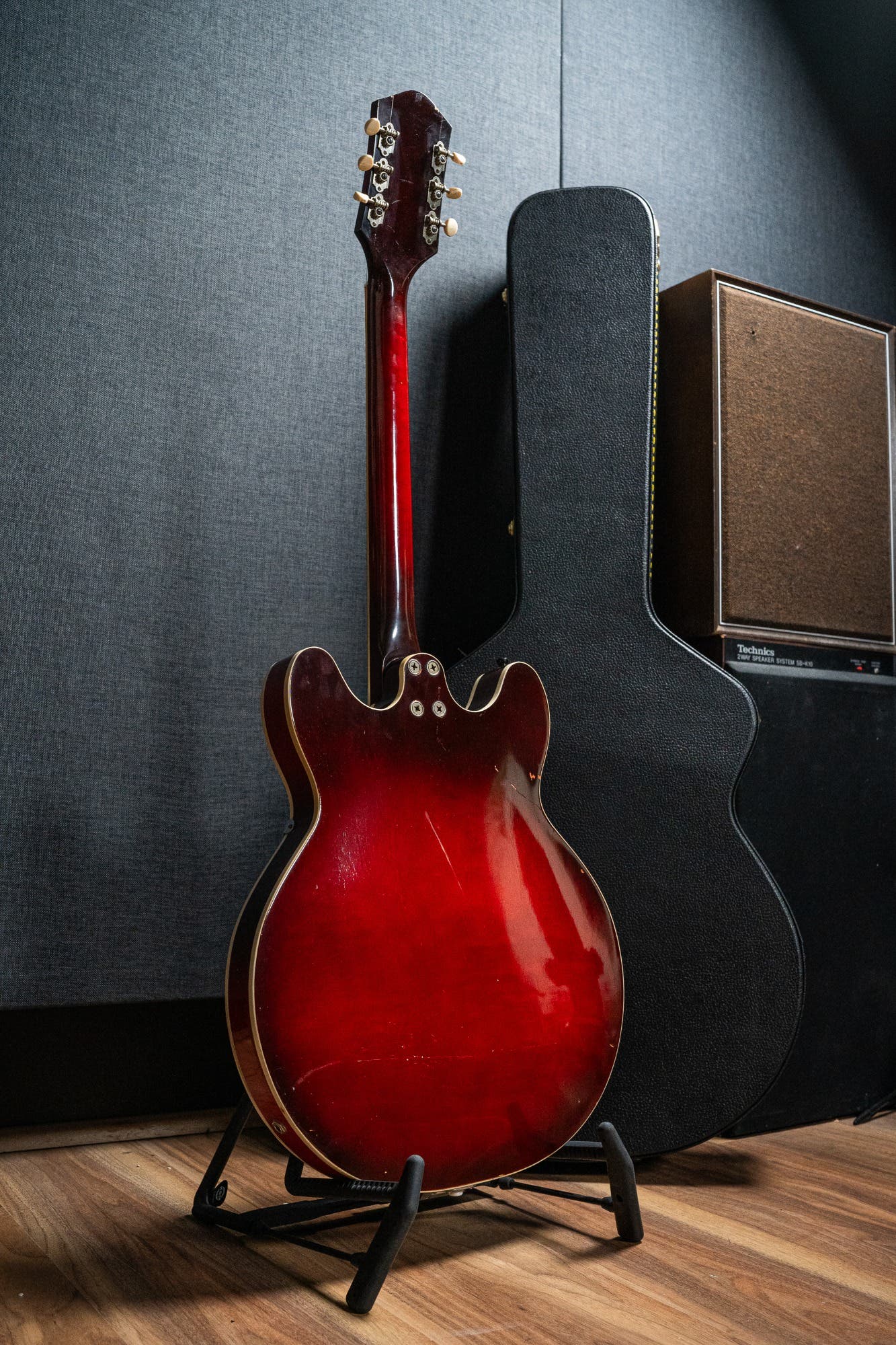 60’s Airline 7230 (Harmony H78) 3x Argyle Gold Foil Pickups & Hard Case - Pre Owned