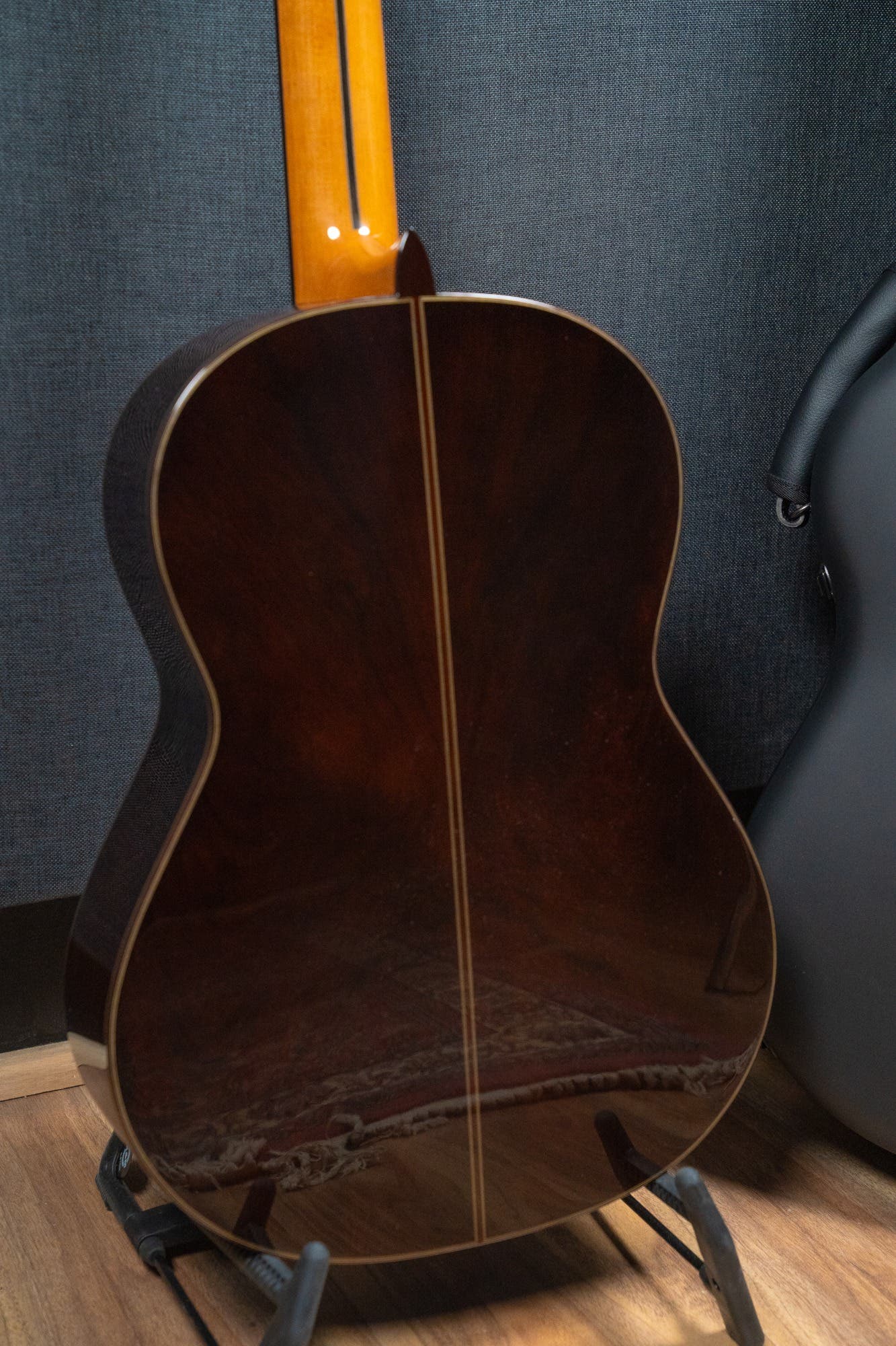 Altamira Guitars L'Orfeo CR Concert Level Classical Guitar w/Case - Solid Cedar / Rosewood