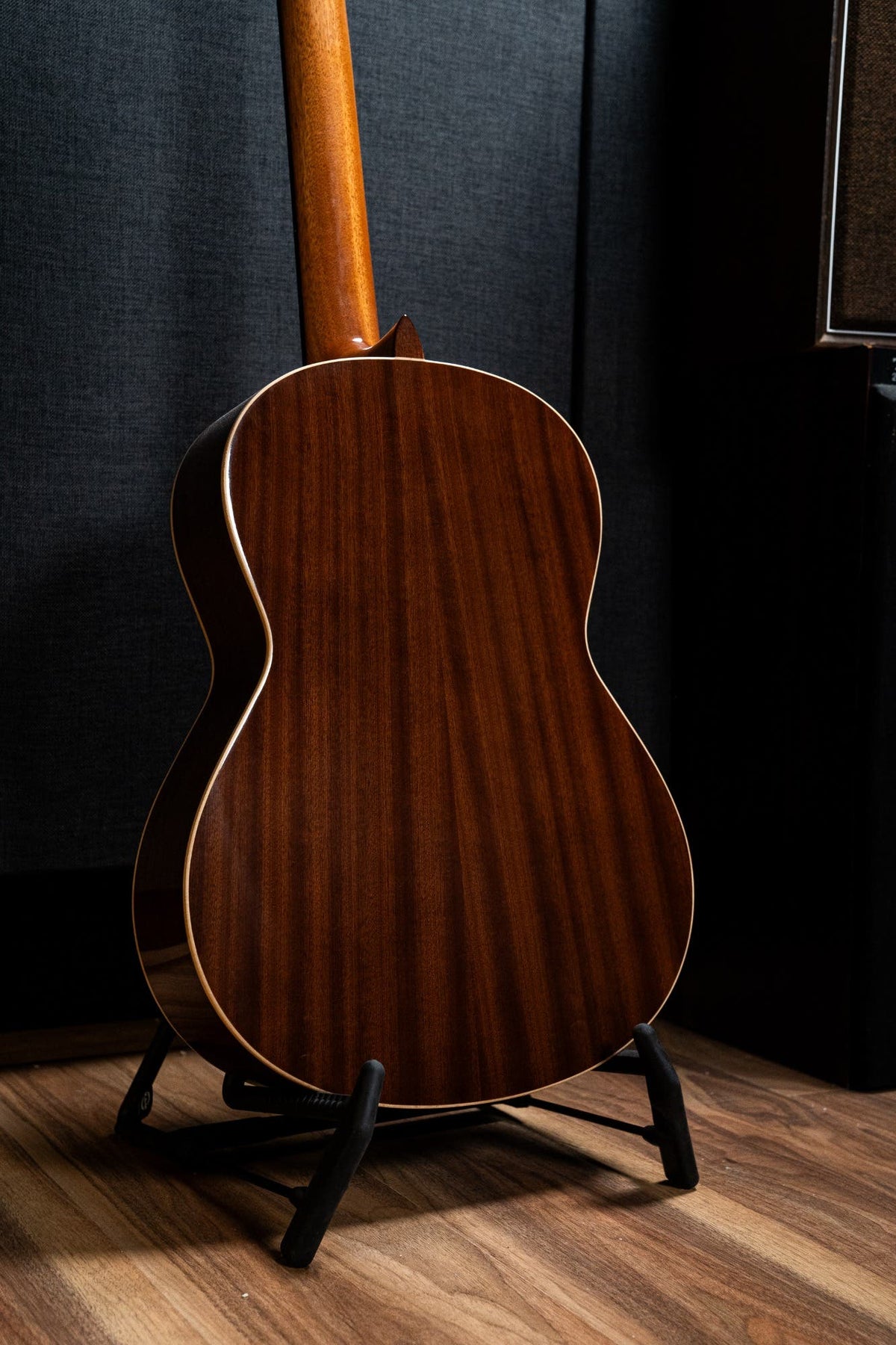 Altamira Guitars N100 Classical / Nylon String Guitar - Left Handed