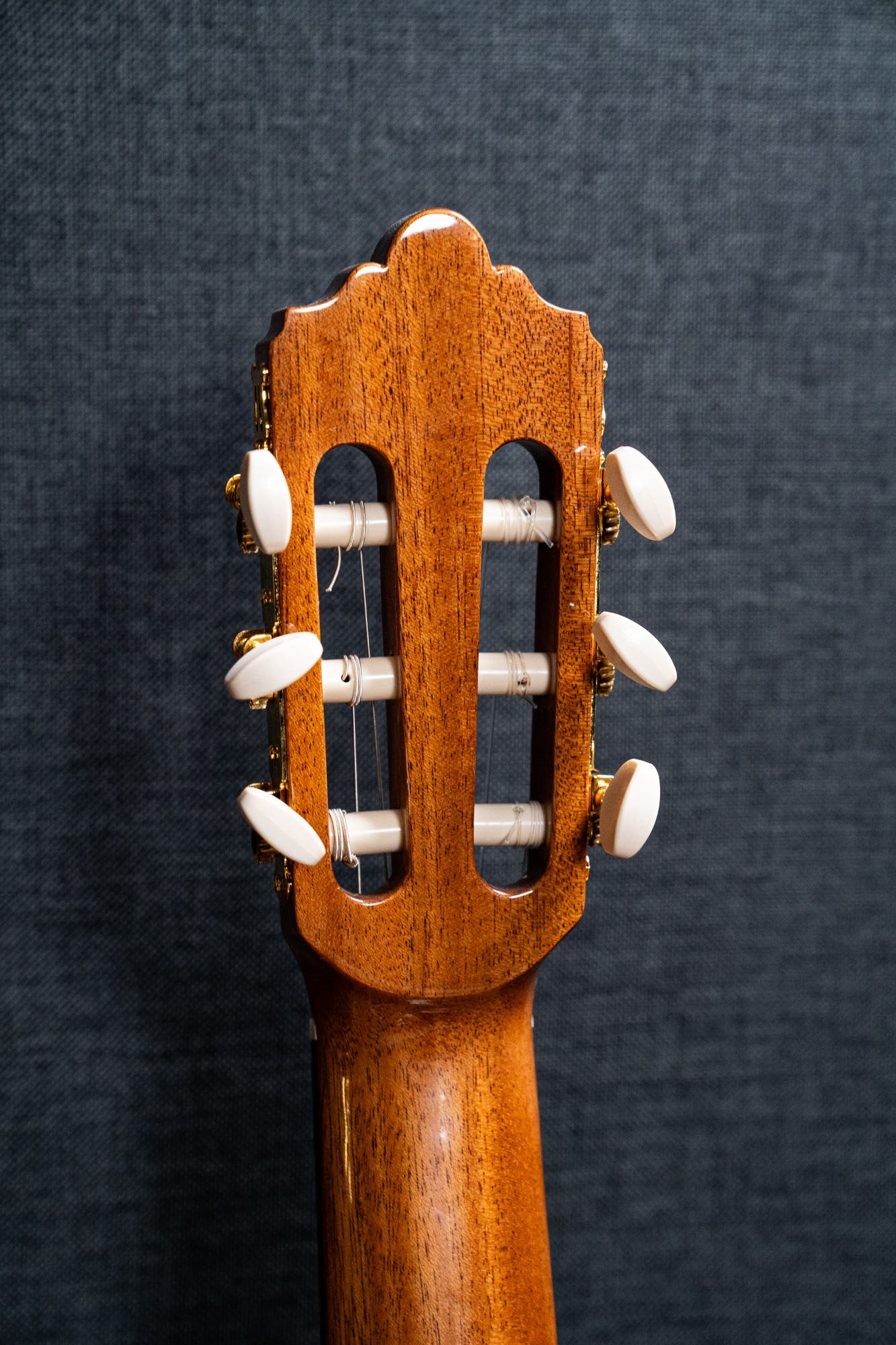 Altamira Guitars N100 Classical / Nylon String Guitar - Left Handed