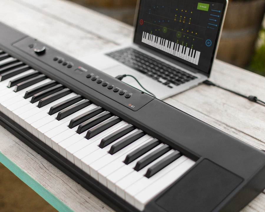 Artesia Pro A-61 WH 61-note Portable Digital Piano - White
