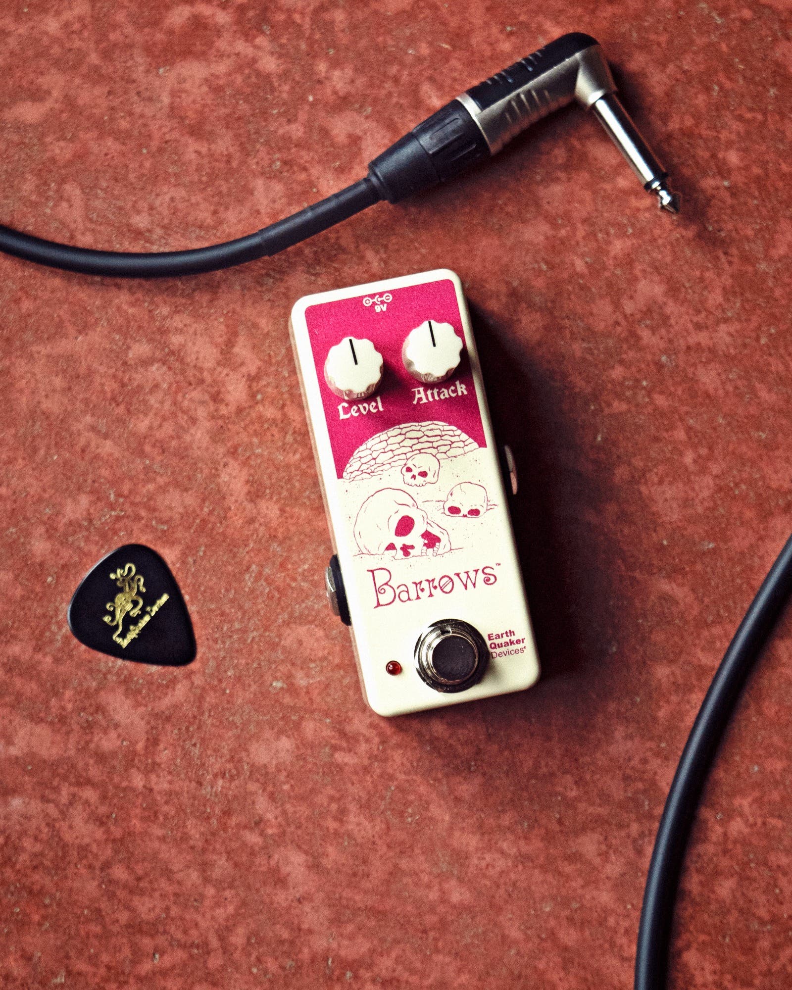 EarthQuaker Devices Barrows Fuzz Attacker