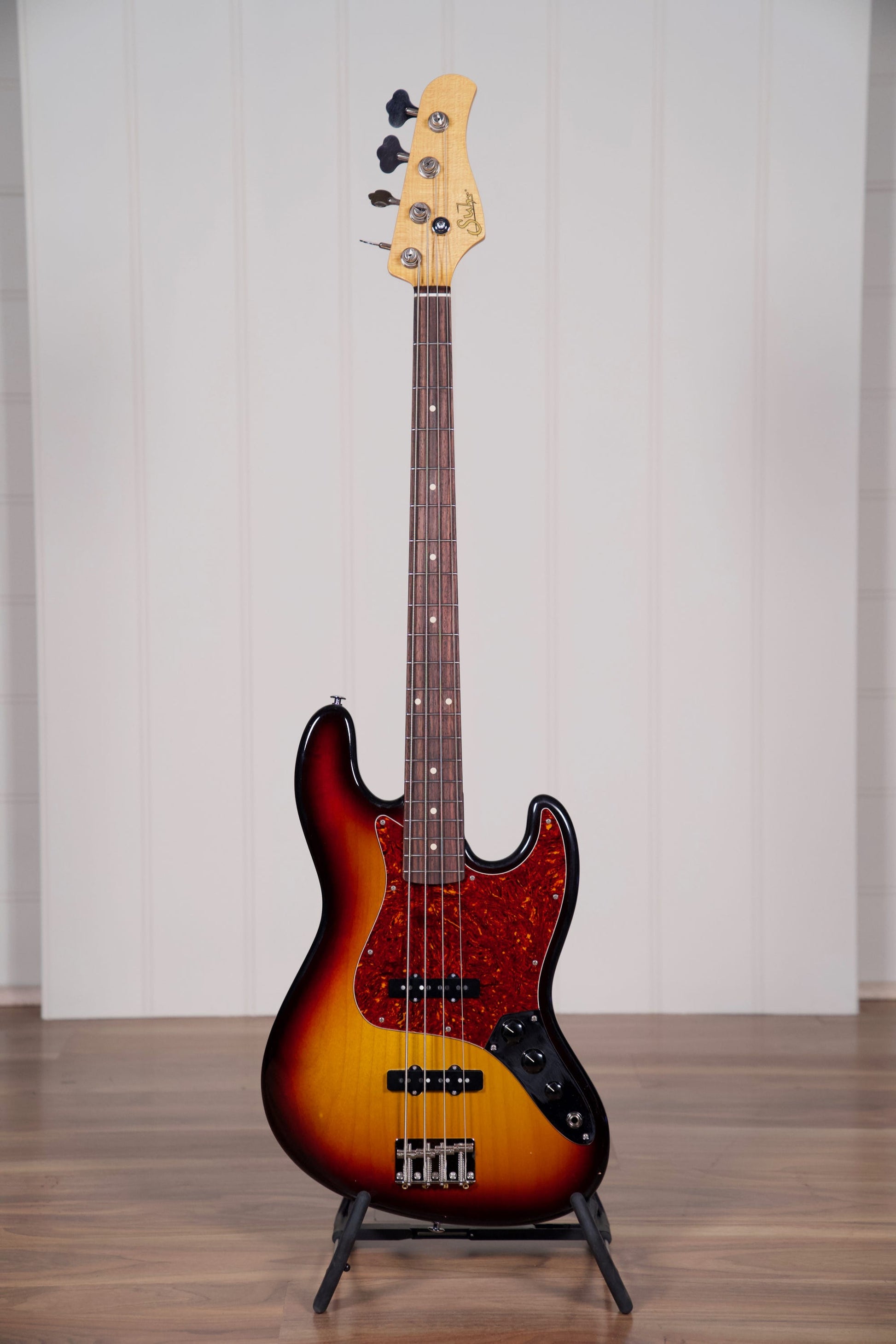 Suhr Classic J Antique Bass w/Case- 3-Tone Burst RW