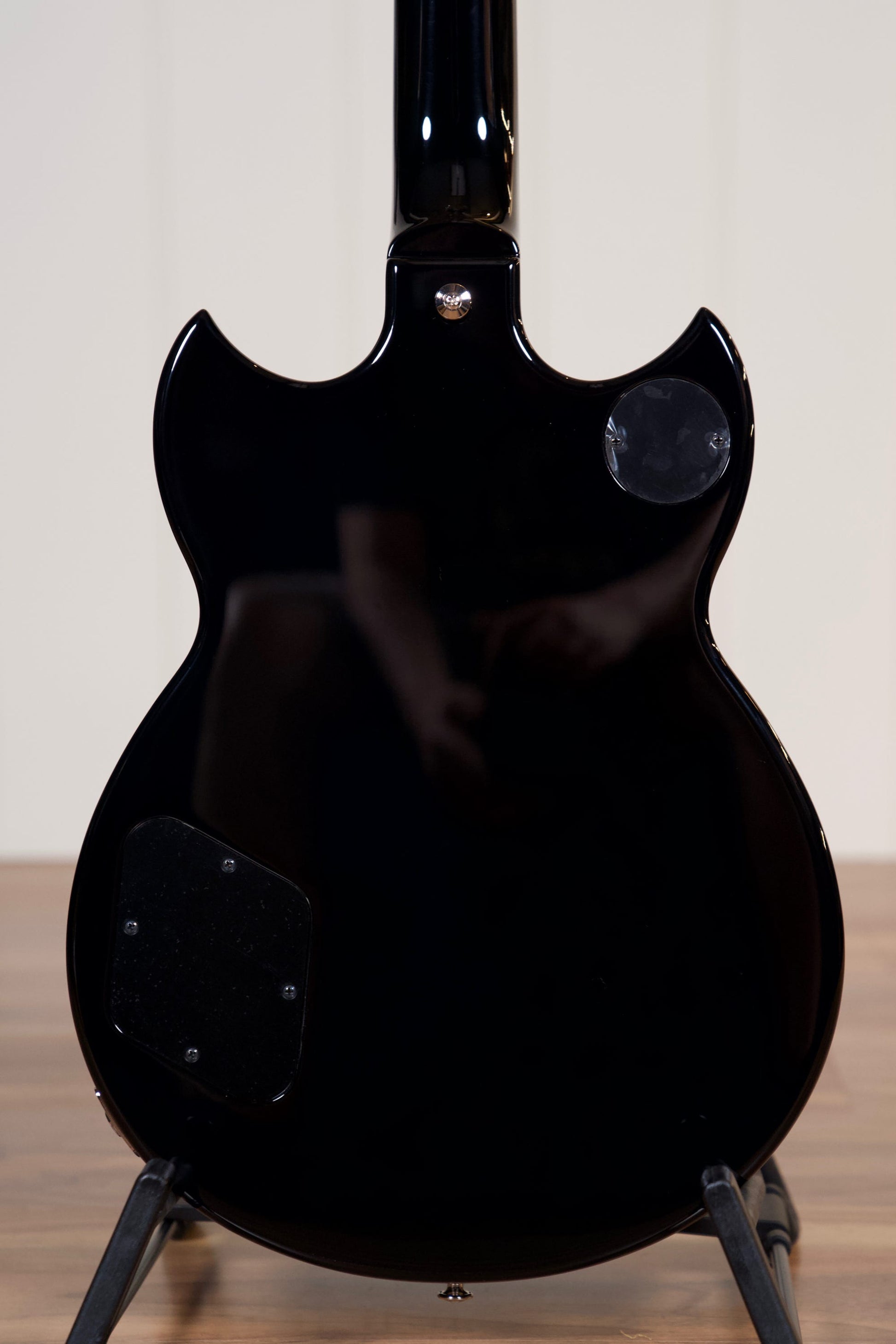 Yamaha SG1820 Electric Guitar w/Case - Black (Made in Japan)