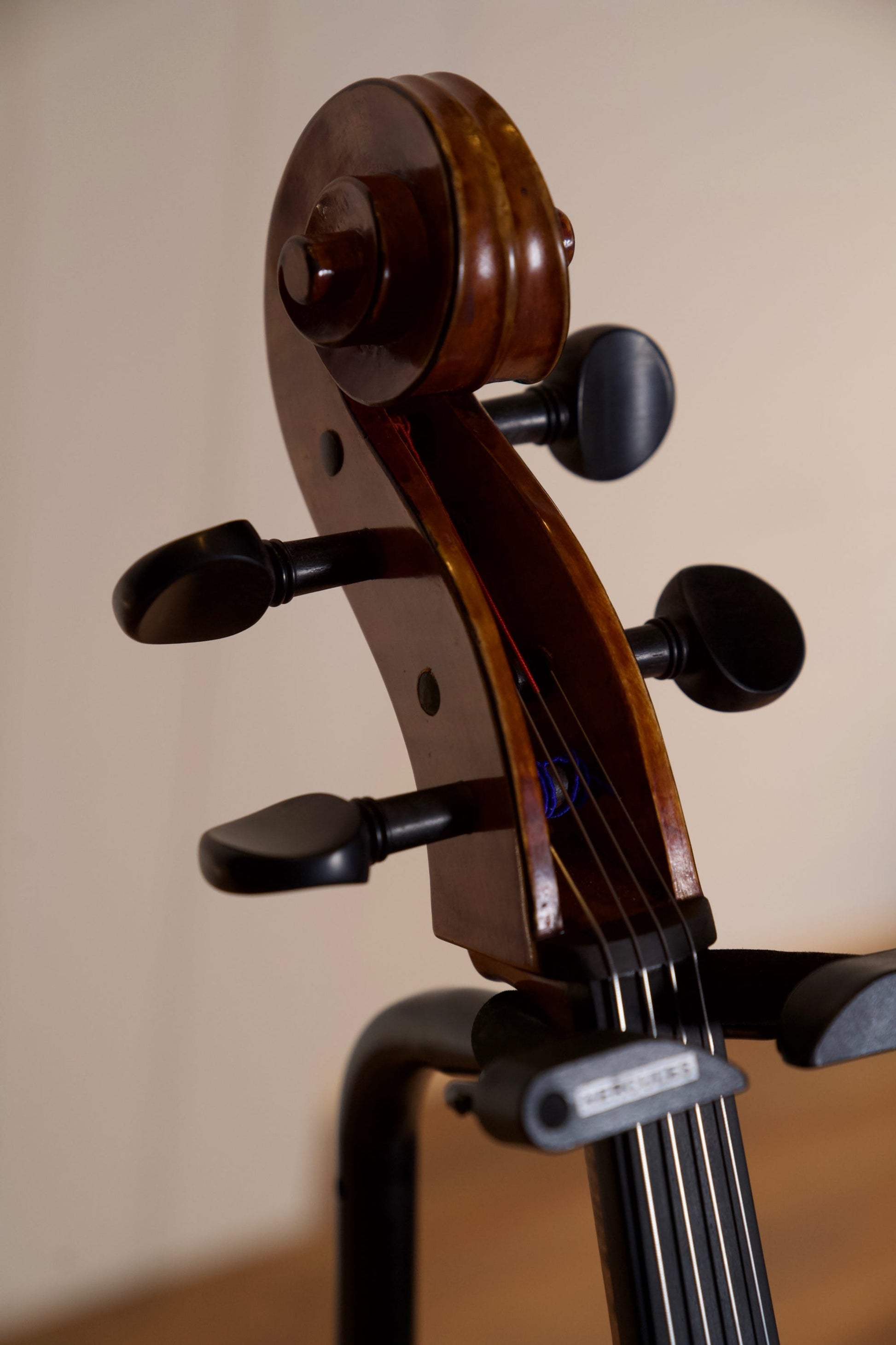 RAGGETTI MASTER CELLO 6.1 4/4 ROCCA MODEL W/SETUP INSTRUMENT ONLY
