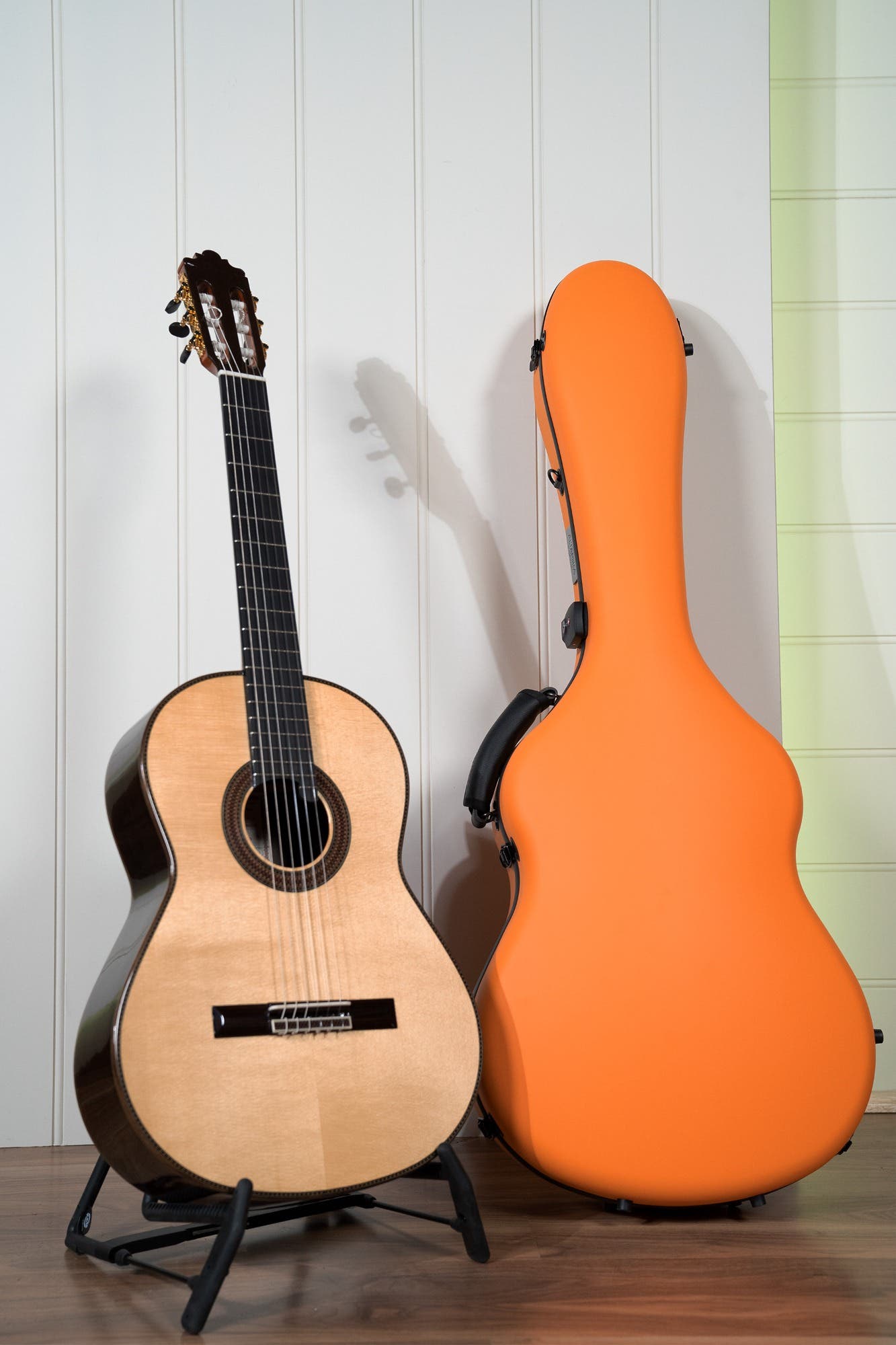 Altamira Guitars L'Orfeo SR Concert Level Classical Guitar w/Case - Solid Spruce / Rosewood