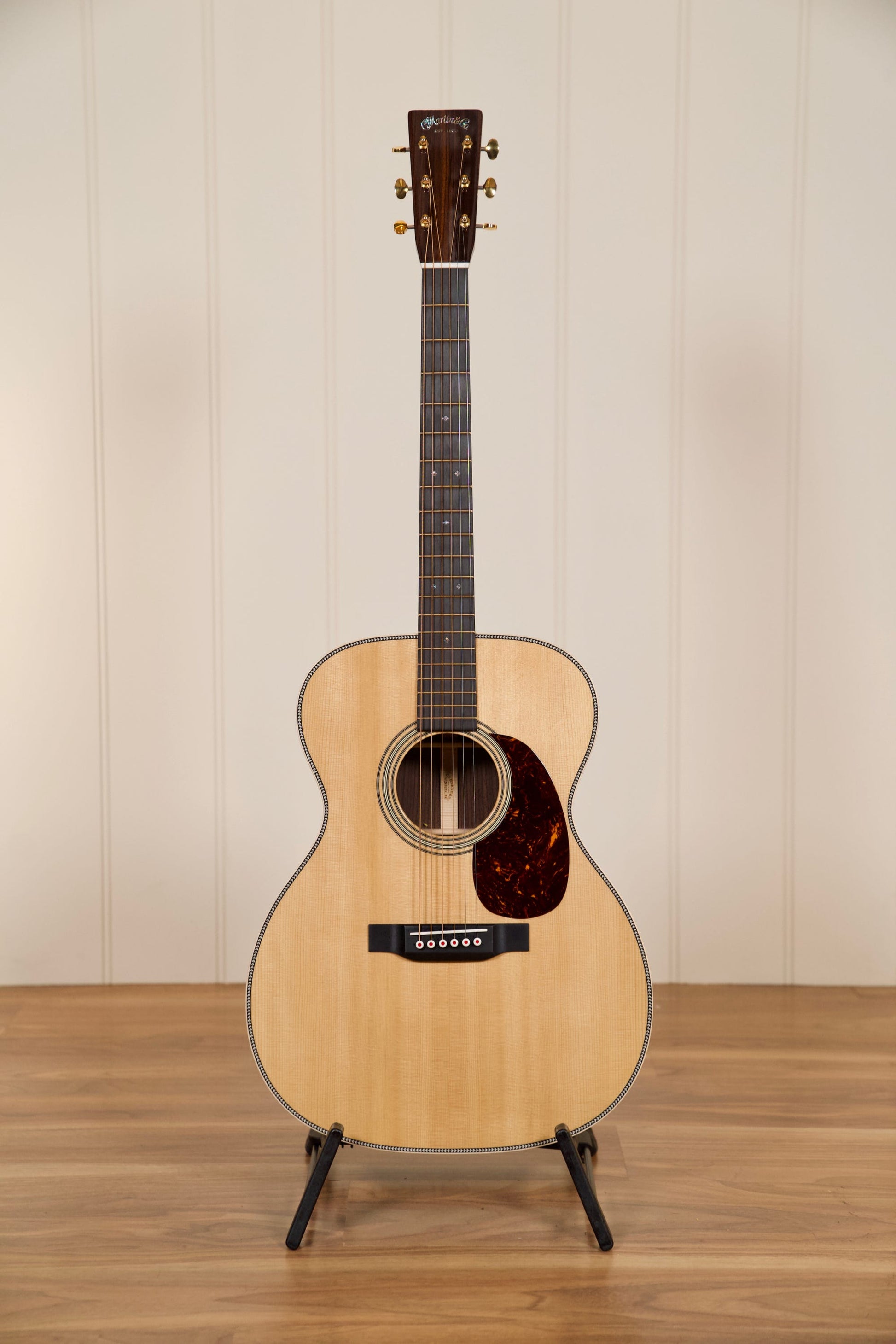 Martin Modern Deluxe 000-28MD Acoustic Guitar w/Case