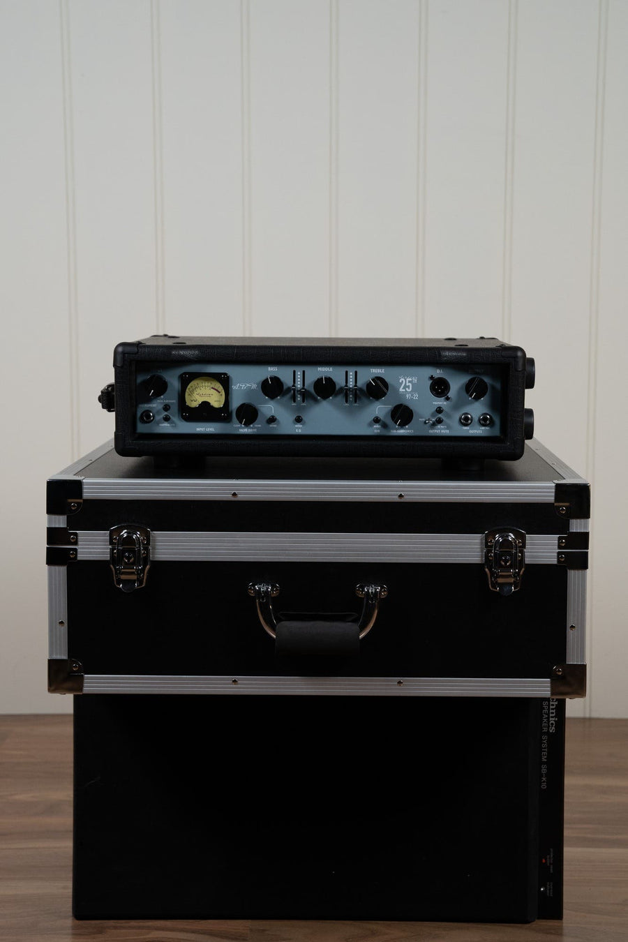 Ashdown ABM400 25th Anniversary Edition Bass Amp (Made in UK) - One Only