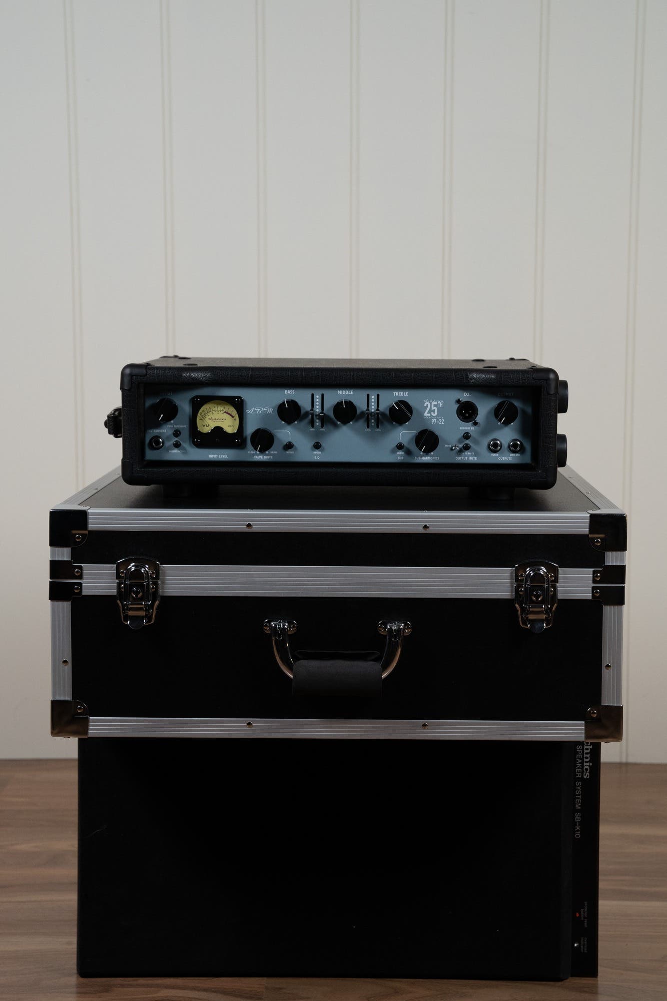 Ashdown ABM400 25th Anniversary Edition Bass Amp (Made in UK) - One Only