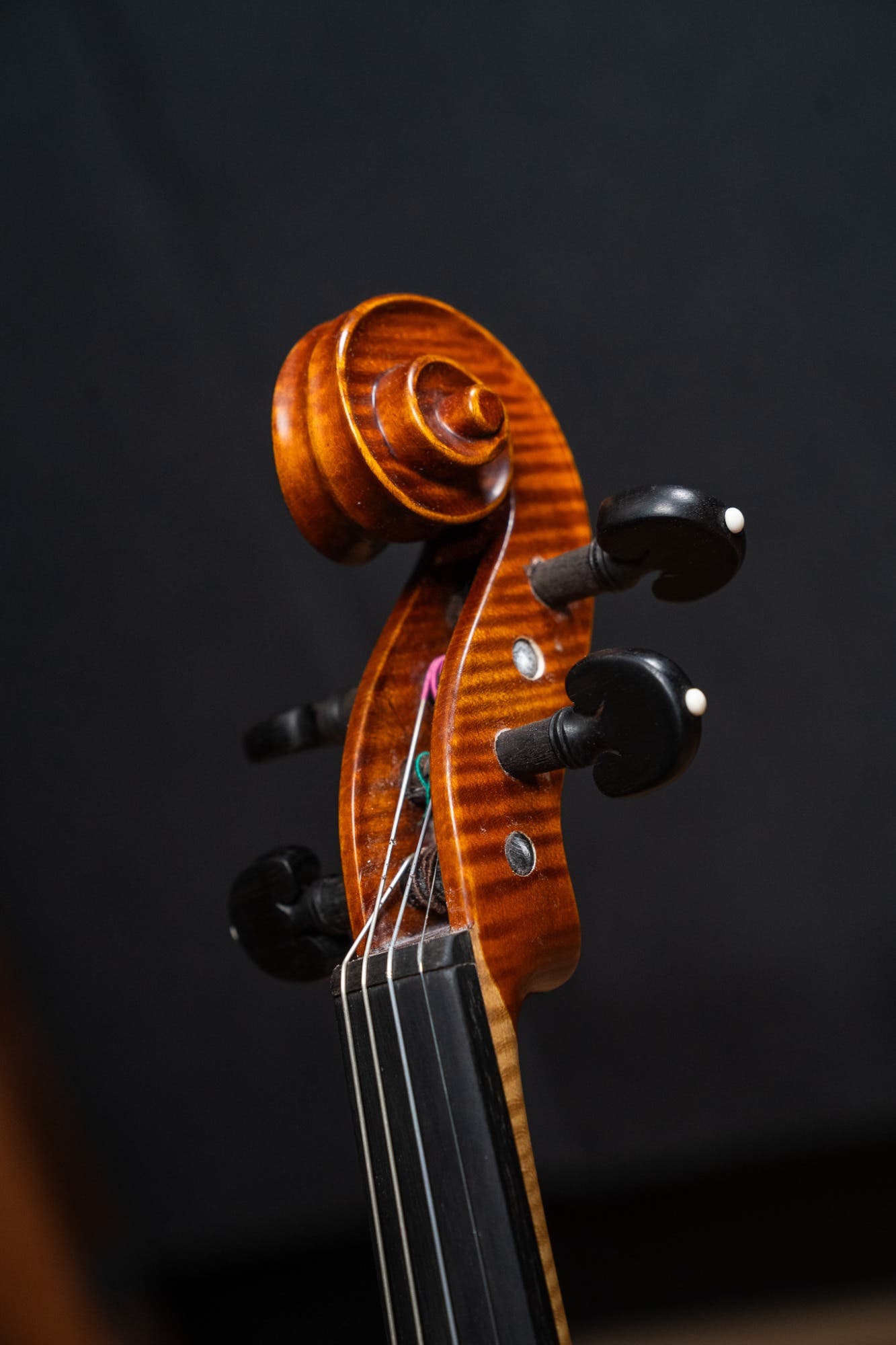 GLIGA VASILE 4/4 SUPERIOR MODEL VIOLIN - W/OPAL GOLD STRINGS (VIOLIN ONLY)