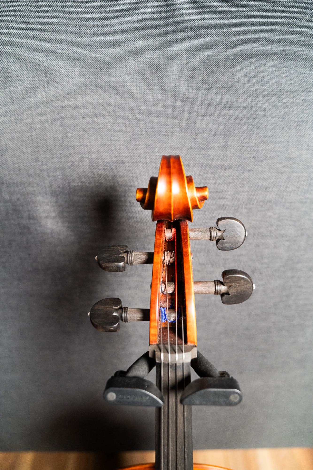 GLIGA VASILE ADVANCED CELLO 4/4 INSTRSUMENT ONLY SET UP WITH OPAL GOLD STRINGS