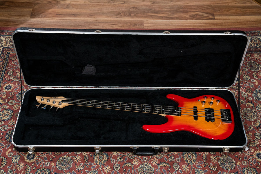 Carvin LB20 Custom Active Bass w/Case - Cherry Sunburst - Pre-Owned