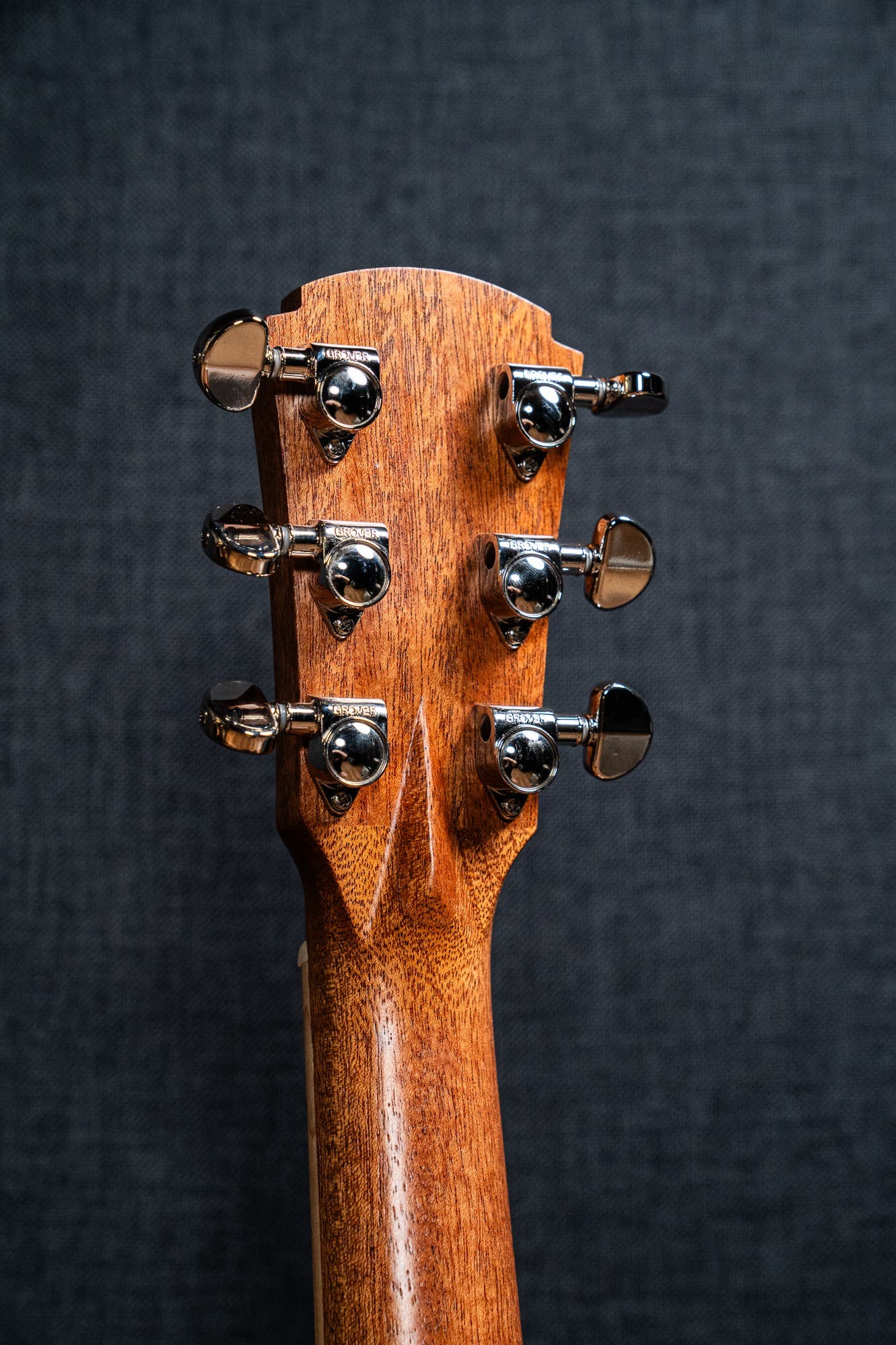 Cole Clark CCSAN1EC-BM Studio GA Acoustic Guitar - Bunya / Maple