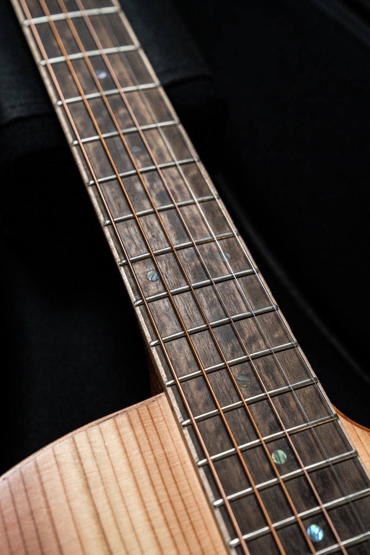 Cole Clark CCSAN1EC-RDM Studio GA Acoustic Guitar - Redwood / Maple