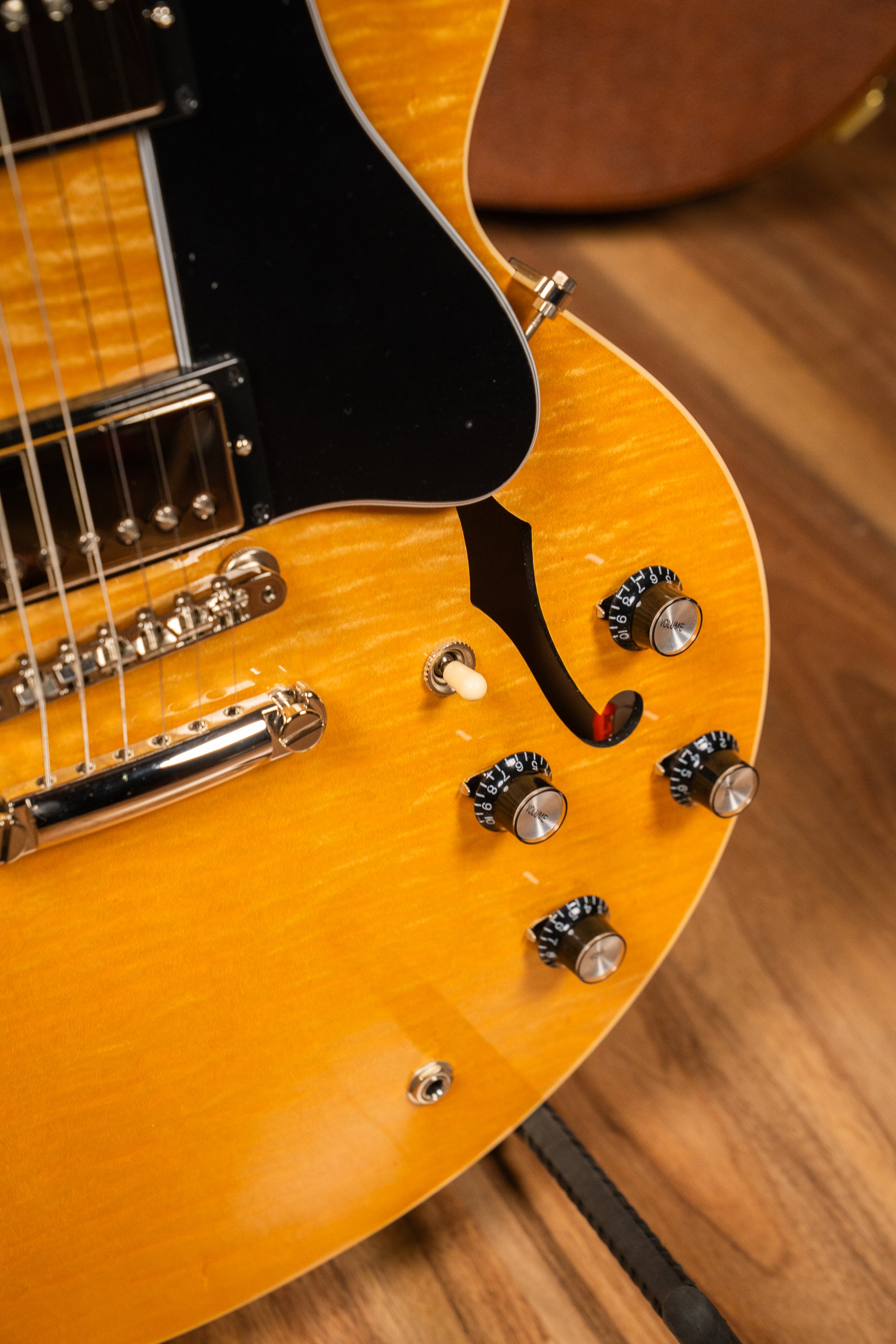 Gibson ES-335 Figured w/Case - Honey Amber - Pre-Owned