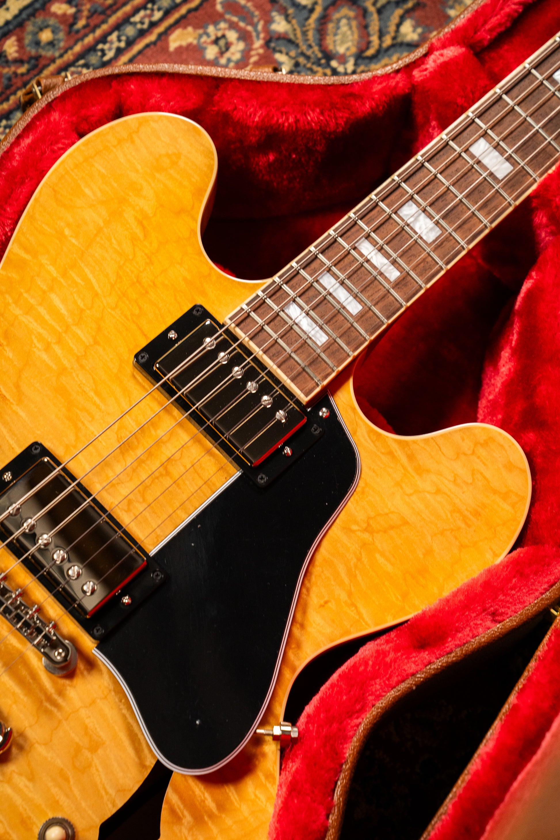 Gibson ES-335 Figured w/Case - Honey Amber - Pre-Owned