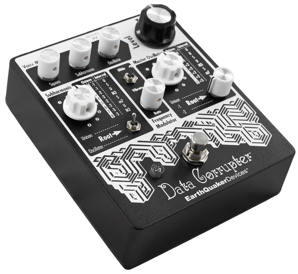EarthQuaker Devices Data Corrupter Modulated Monophonic Harmonizing PLL Pedal