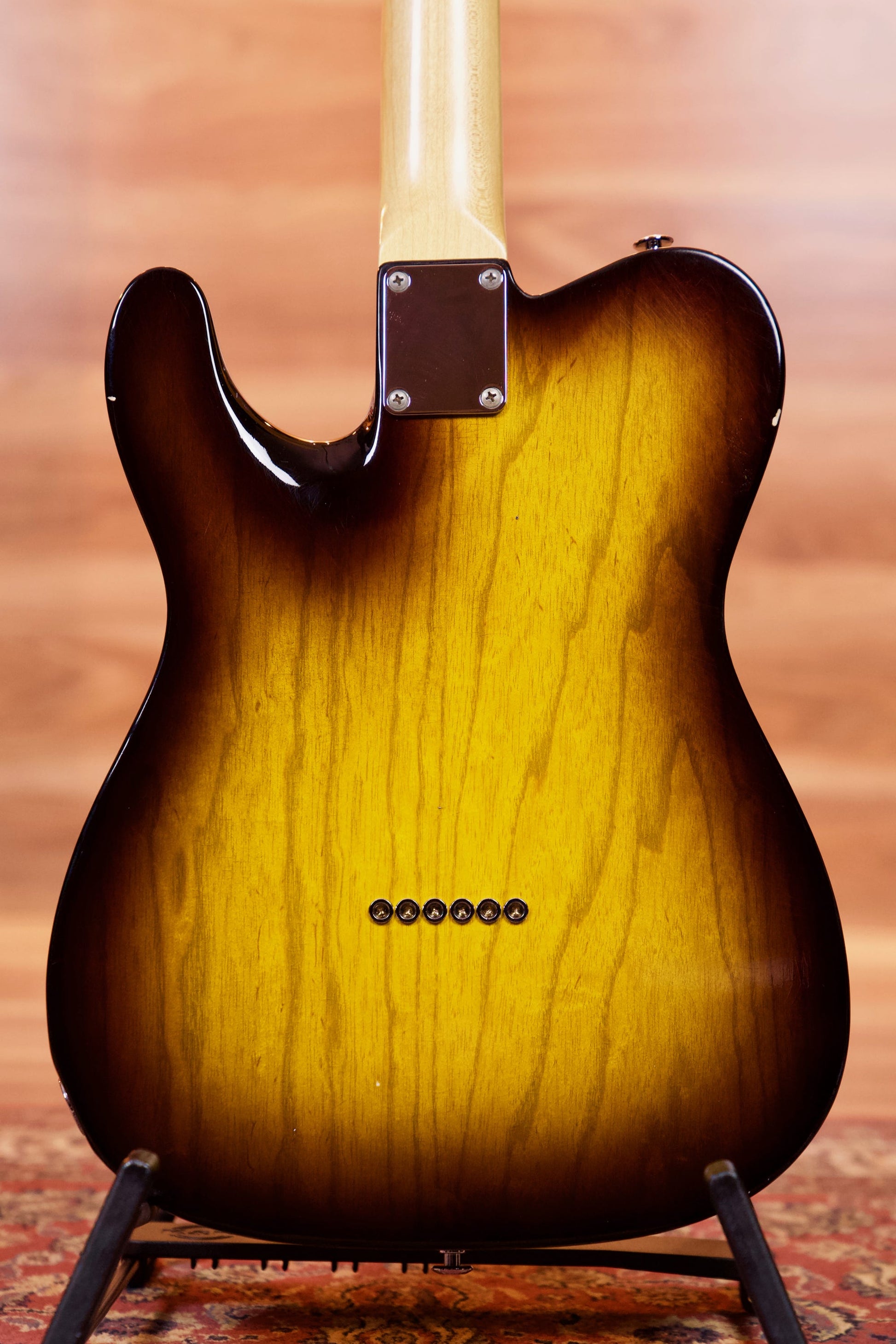 Suhr Classic T Antique Electric Guitar - 2-Tone Sunburst MN