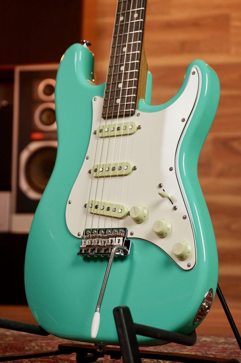 Suhr Scott Henderson Signature Classic Guitar - Seafoam Green