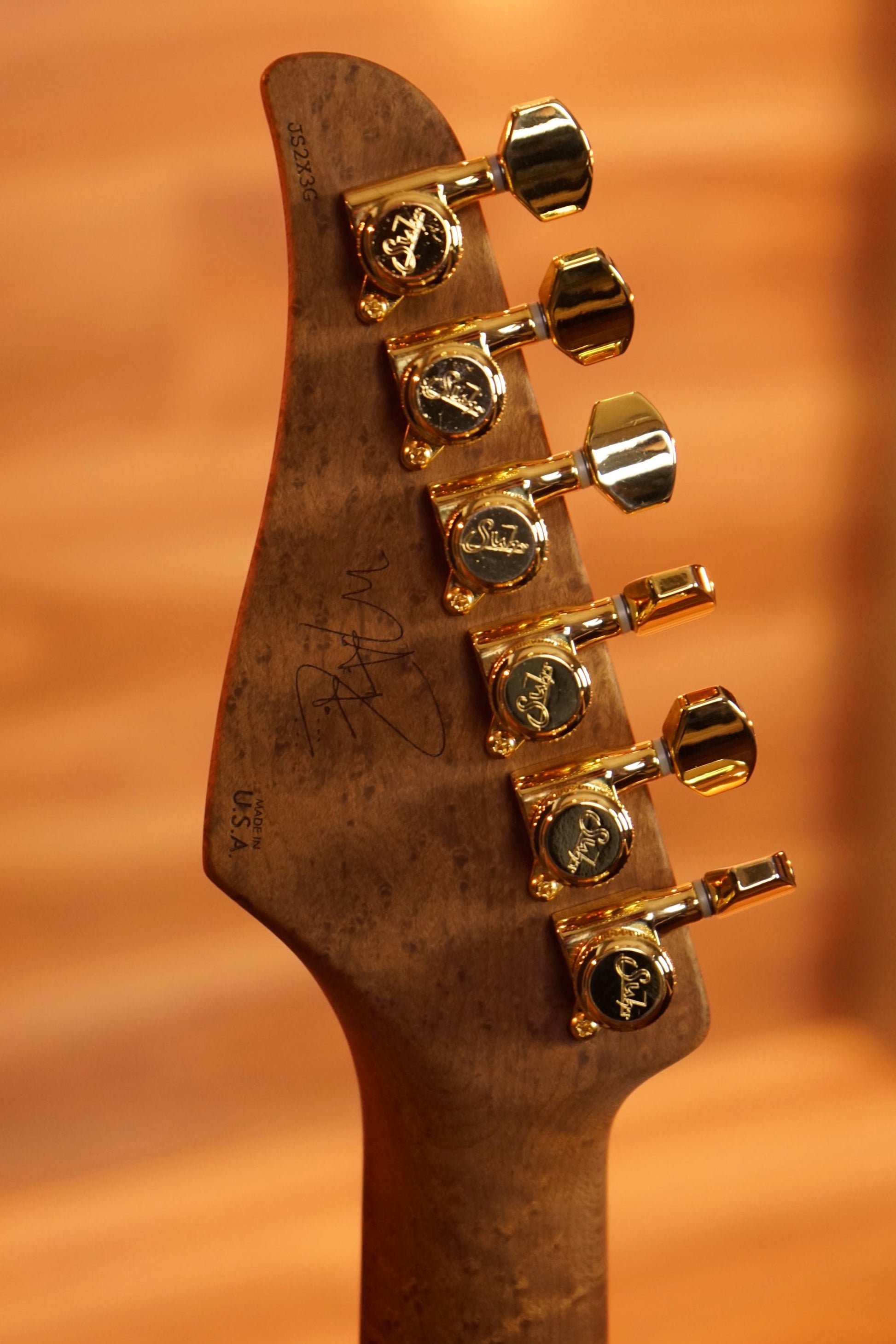 Suhr Mateus Asato Classic S Antique Signature Guitar - Classic Black