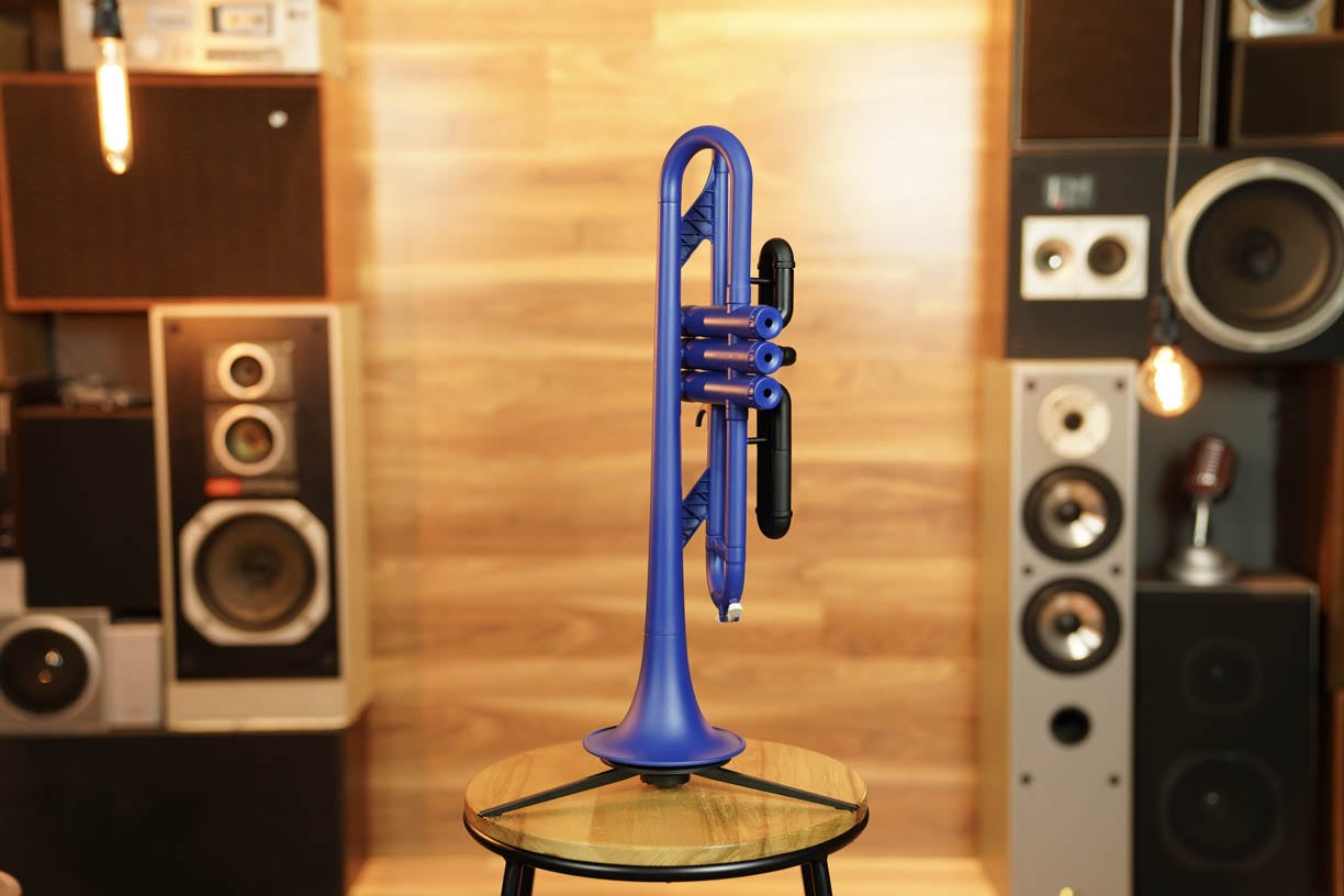 Zo Plastic Trumpet - Blue Blast
