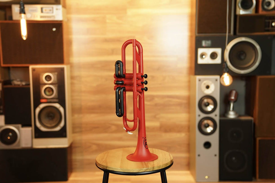 Zo Plastic Trumpet - Racing Red