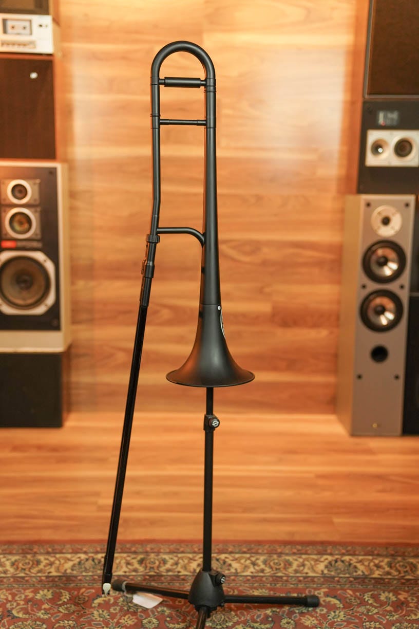 Zo Plastic Trombone - Empire Black