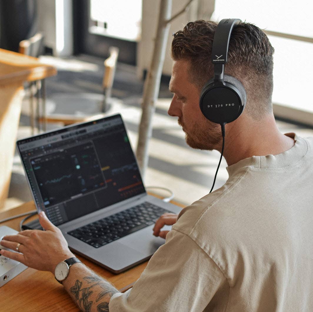 Beyerdynamic DT 270 PRO Compact Headphones