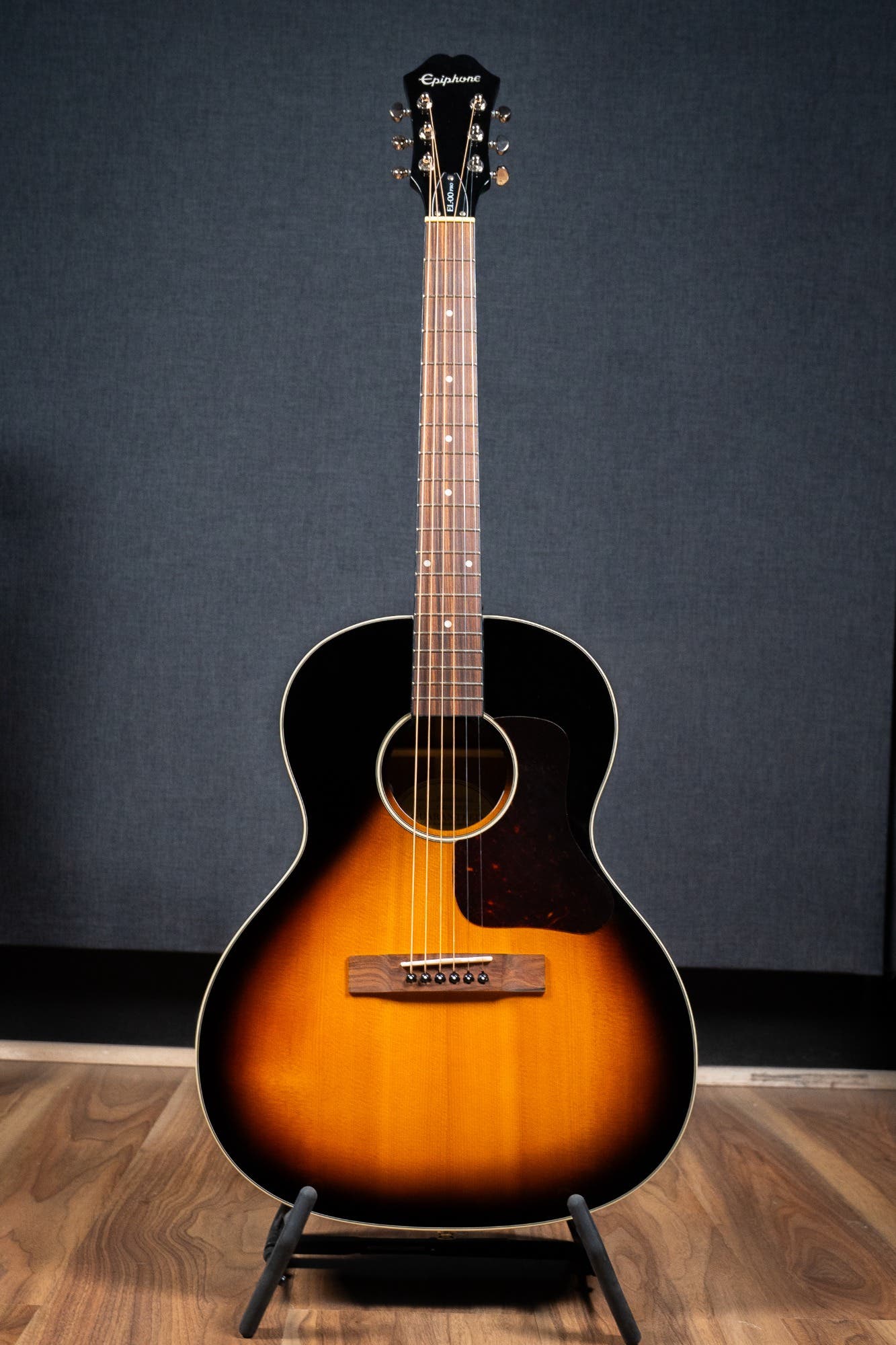 Epiphone EL-00 Parlour Guitar w/Pickup - Pre-Owned