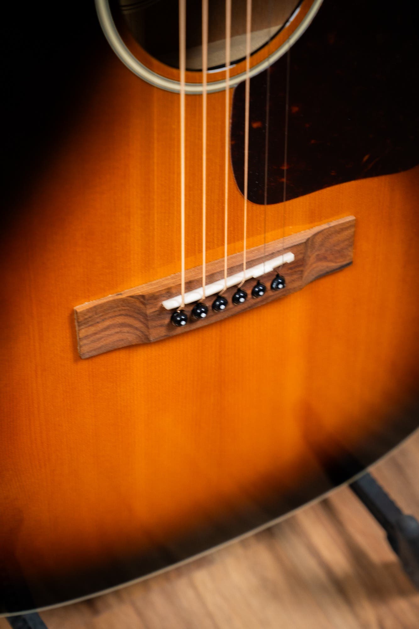 Epiphone EL-00 Parlour Guitar w/Pickup - Pre-Owned