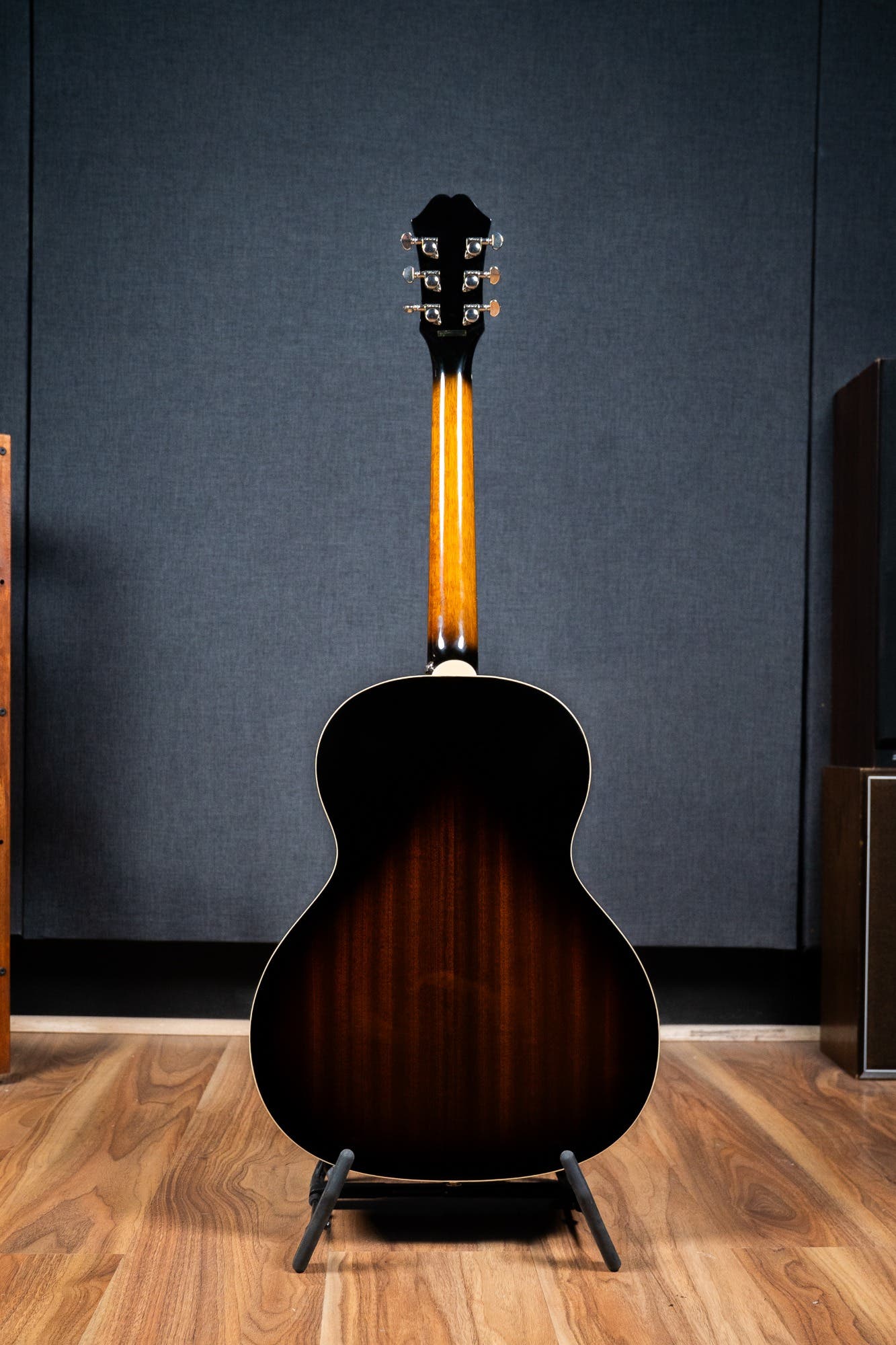 Epiphone EL-00 Parlour Guitar w/Pickup - Pre-Owned