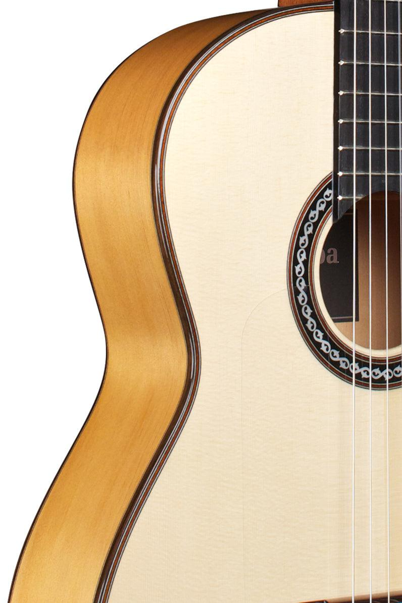 Cordoba F10 FLAMENCO Guitar w/Case